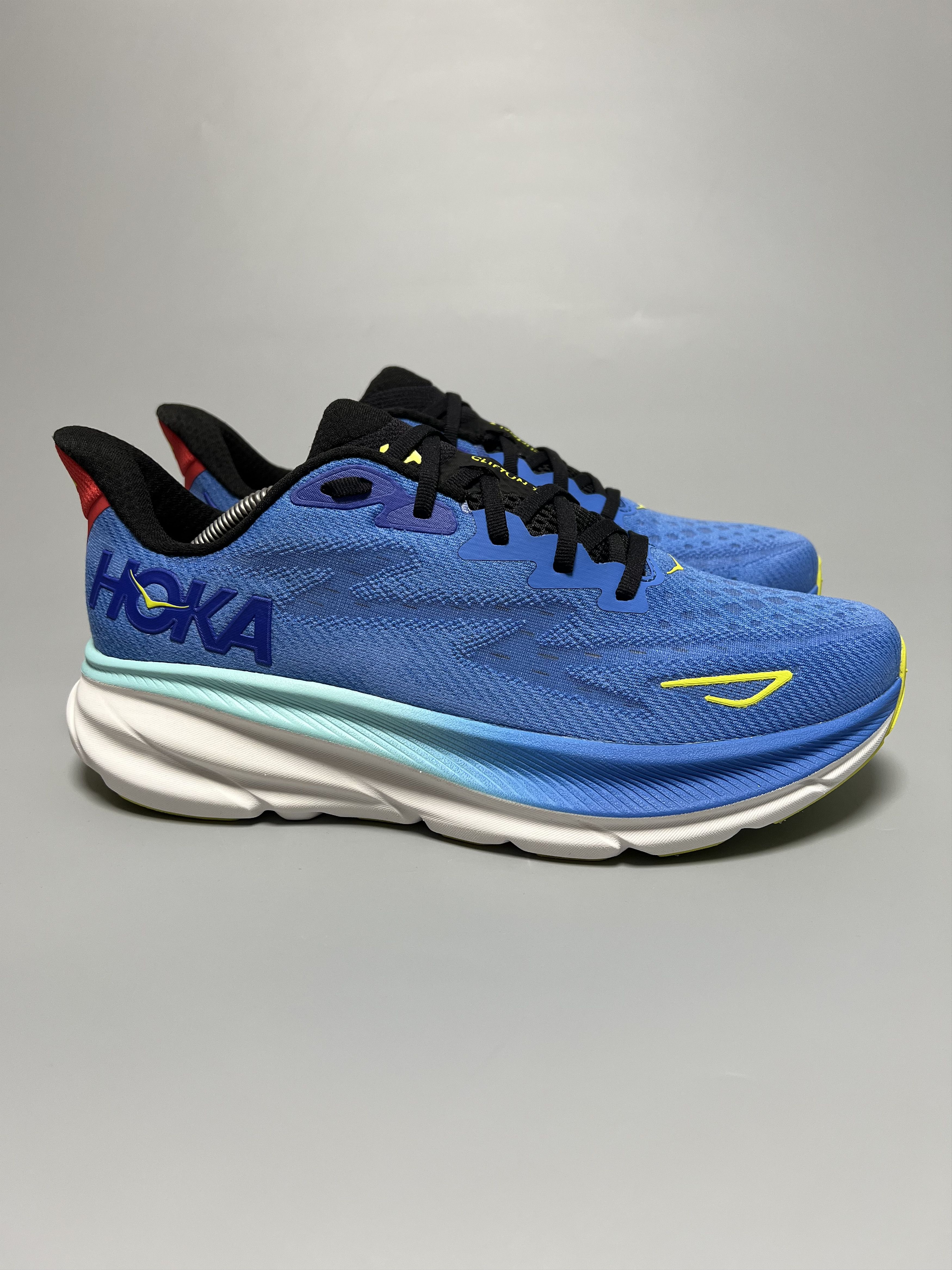Hoka 10D Hoka One One Clifton 9 Running Shoes Walking Gym Size US 10 / EU 43 - 1 Thumbnail
