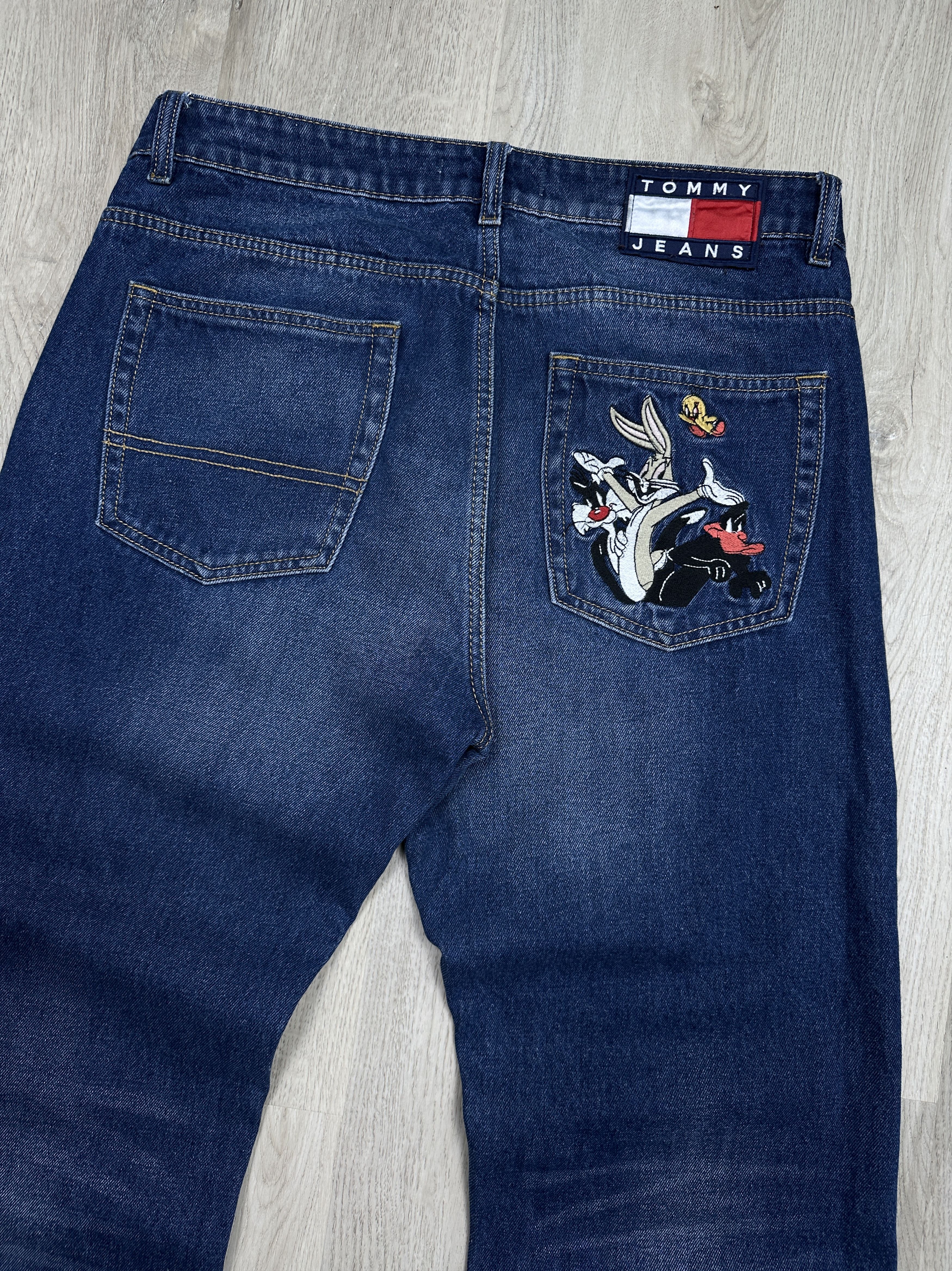 Disney Rare Tommy Hilfiger X Looney Tunes Mens Denim Pants Jeans Size US 36 / EU 52 - 2 Thumbnail