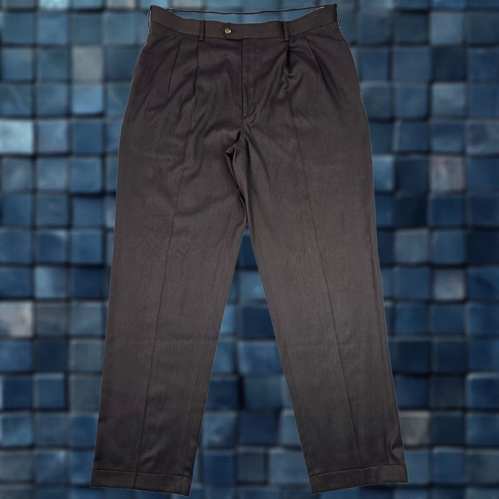 Roundtree & Yorke Roundtree & Yorke Easy Care Silk Rayon Pleated Herringbone Dress Pants Men 38x34 / Gray / Regular Fit Size US 38 / EU 54 - 1 Thumbnail