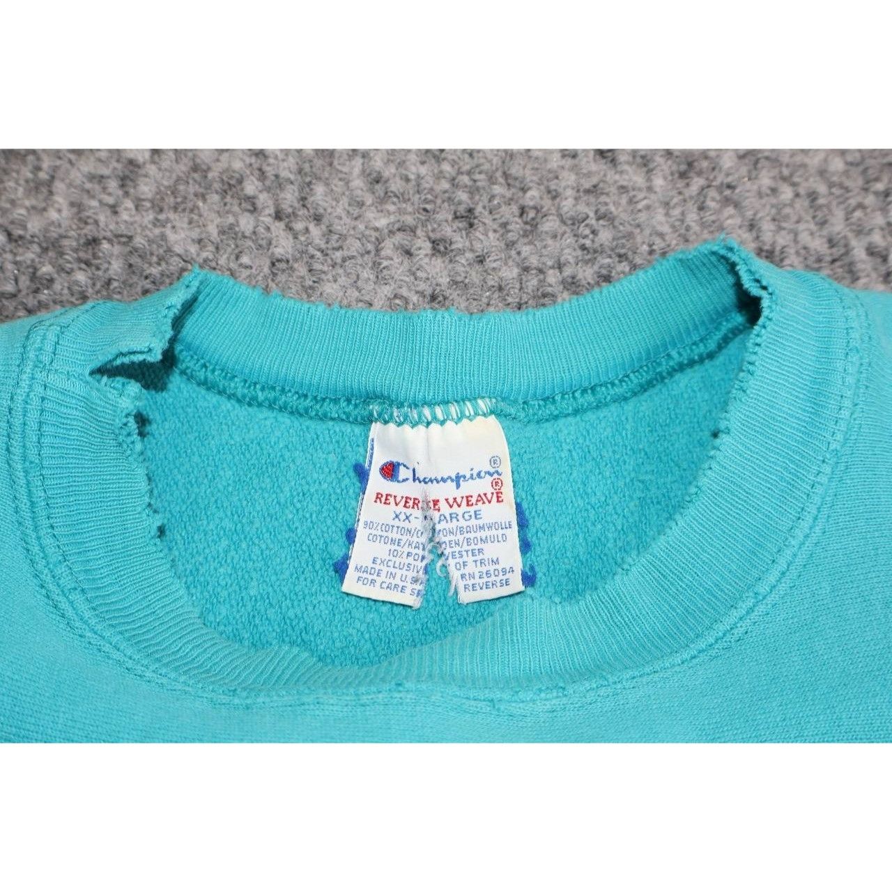 Champion Vintage Champion Reverse Weave Sweatshirt USA Made Turquoise Size US XXL / EU 58 / 5 - 2 Thumbnail