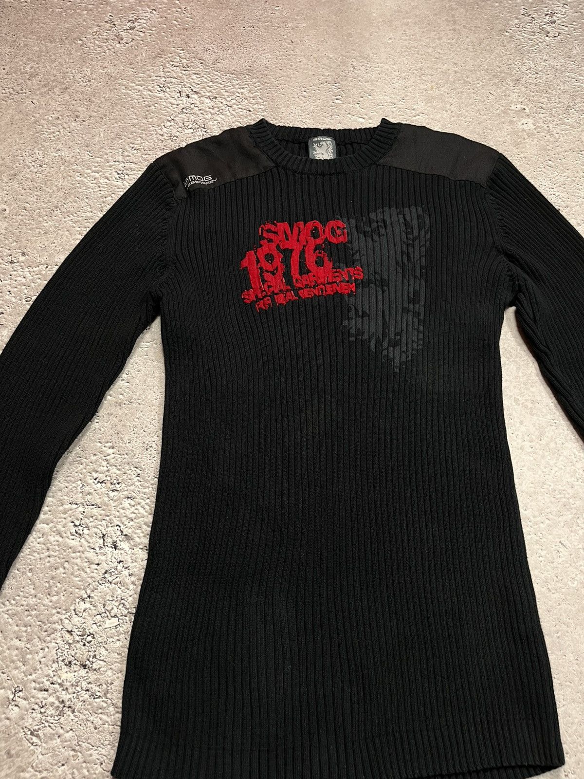 Other SMOG Ribbed Knit Long Sleeve Sweater Black Red Print XXL Size US XXL / EU 58 / 5 - 4 Thumbnail