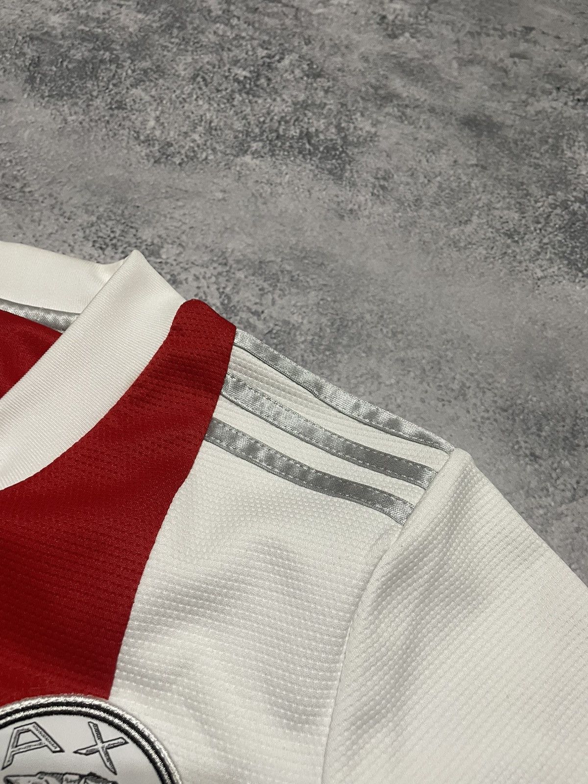 Adidas × Vintage AJAX HOME FOOTBALL SHIRT 2021/2022 SOCCER JERSEY ADIDAS Size US S / EU 44-46 / 1 - 9 Thumbnail