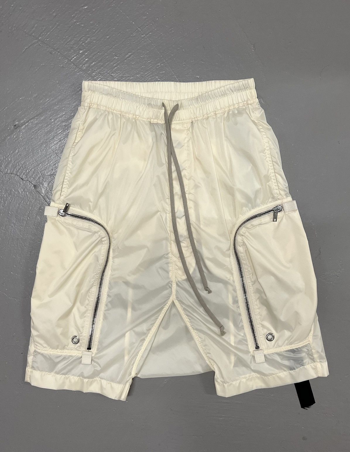 Rick Owens Bauhaus Pod shorts Size US 30 / EU 46 - 1 Thumbnail