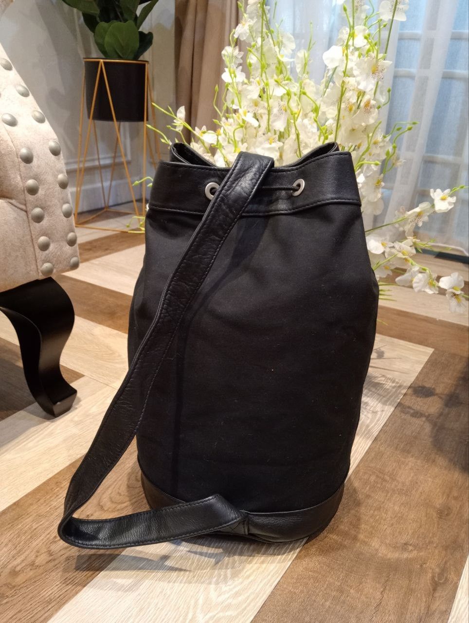 agnes b. AGNES B. VOYAGE BLACK CANVAS & LEATHER BUCKET BAG Size ONE SIZE - 5 Thumbnail