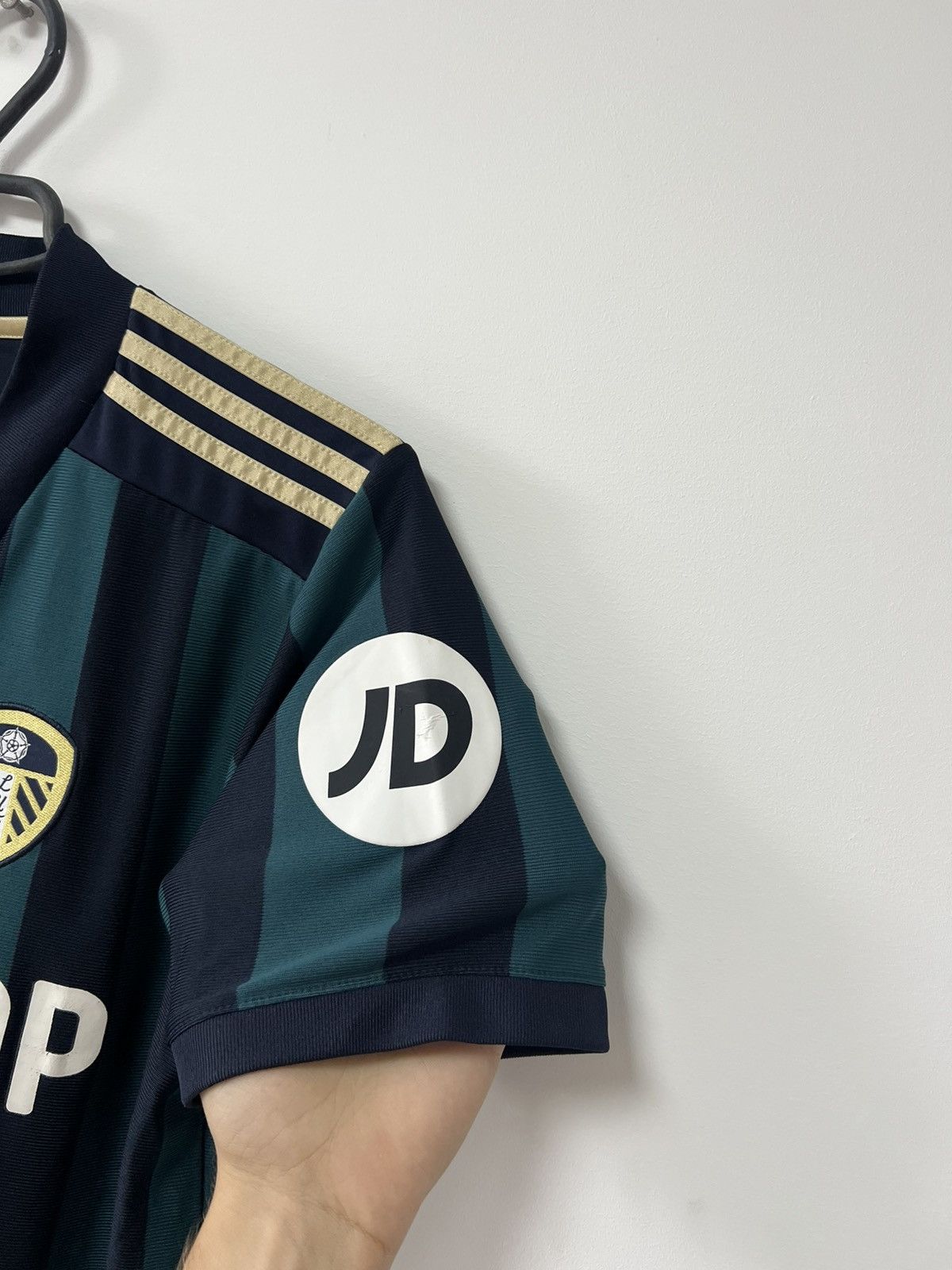 Adidas Leeds United 2020/21 Away Football Shirt Jersey Adidas M Size US M / EU 48-50 / 2 - 5 Thumbnail