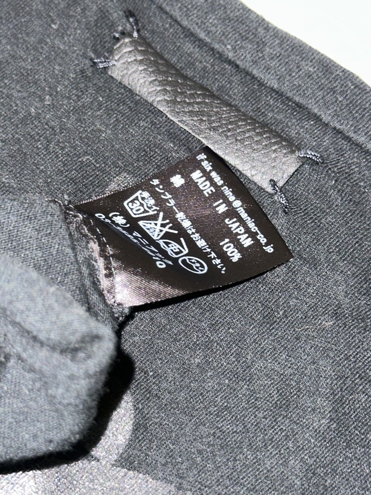 If Six Was Nine If six was nine scorpion size2 Size US M / EU 48-50 / 2 - 4 Thumbnail