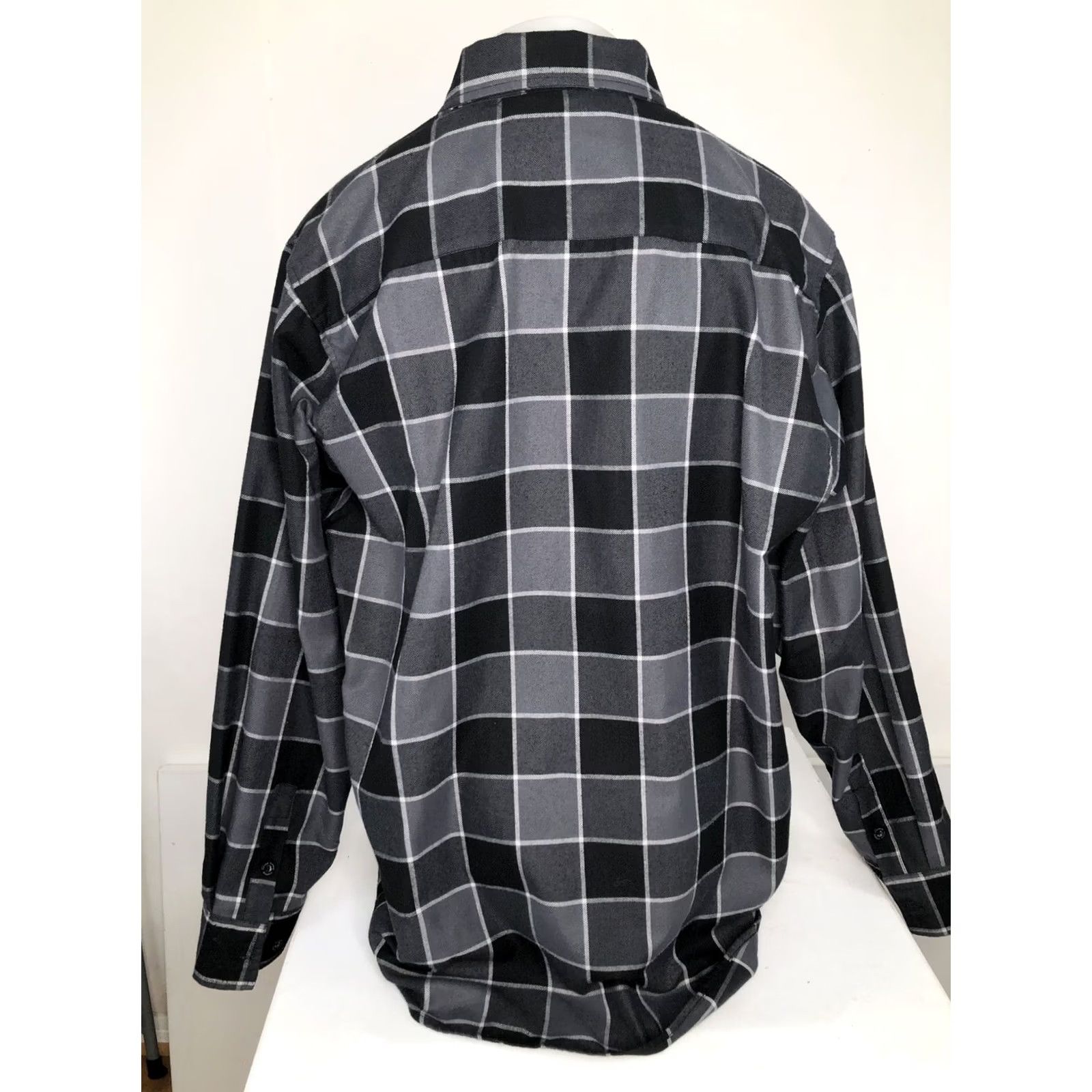 Vintage DIXXON FLANNEL CO / THE DARK HORSE - Mens 2X Plaid Check Shirt Shirt Men 2X Dark Gray & Black Horse Theme Navy? Size US XXL / EU 58 / 5 - 4 Thumbnail