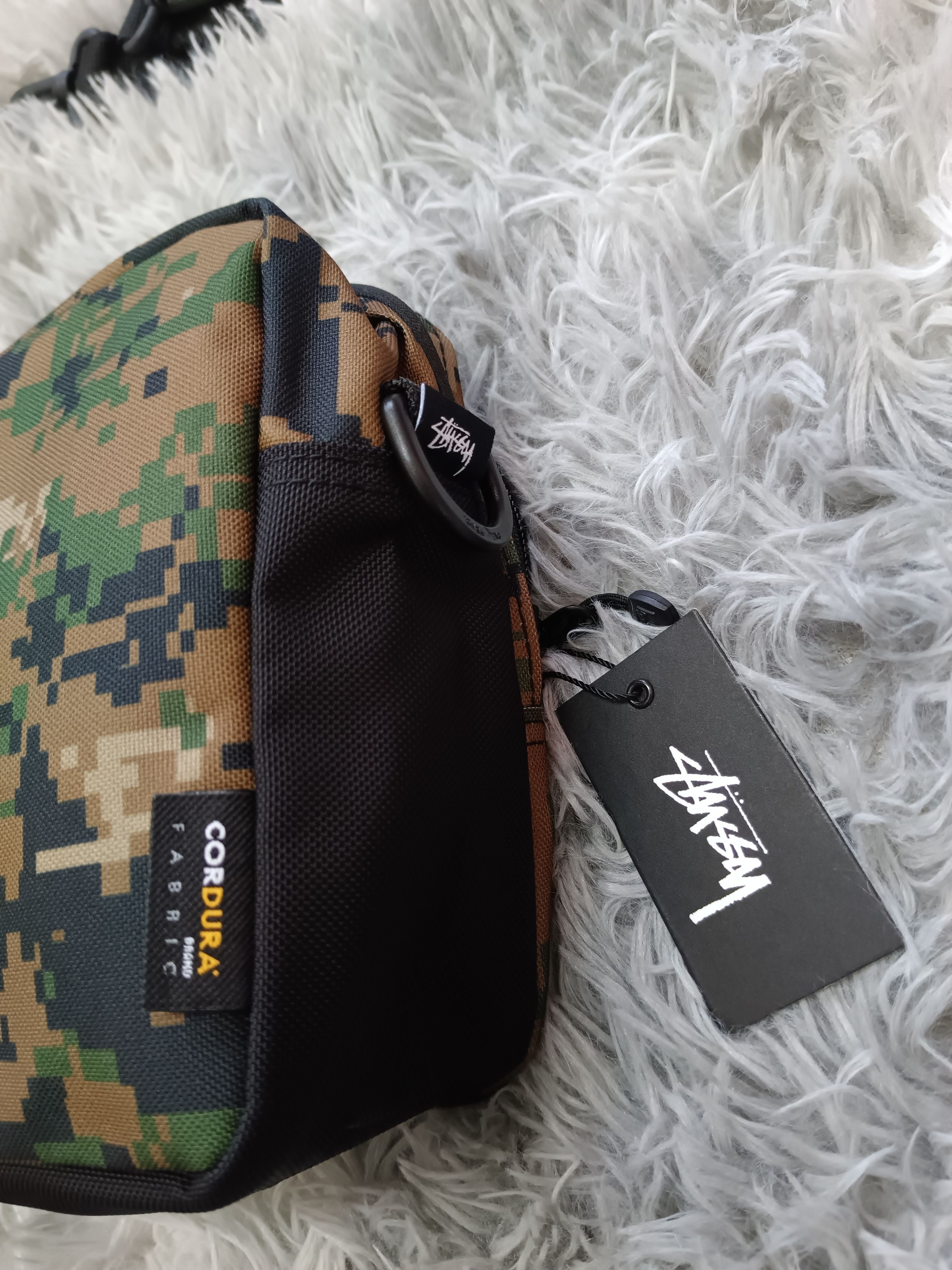 Hypebeast × Stussy Stussy shoulder bag Digi Camo Cordura Size ONE SIZE - 5 Thumbnail
