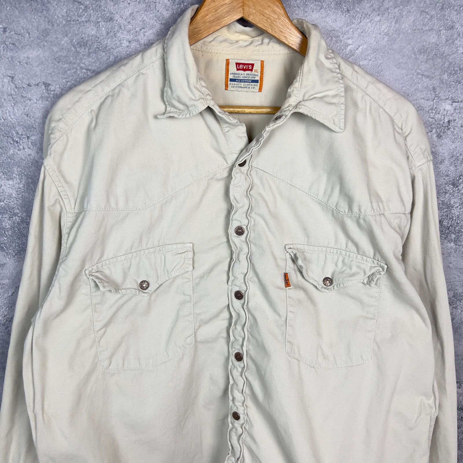 Levi's Levis Shirt Men's Size XL Beige Cotton Long Sleeve` Size US XL / EU 56 / 4 - 2 Thumbnail