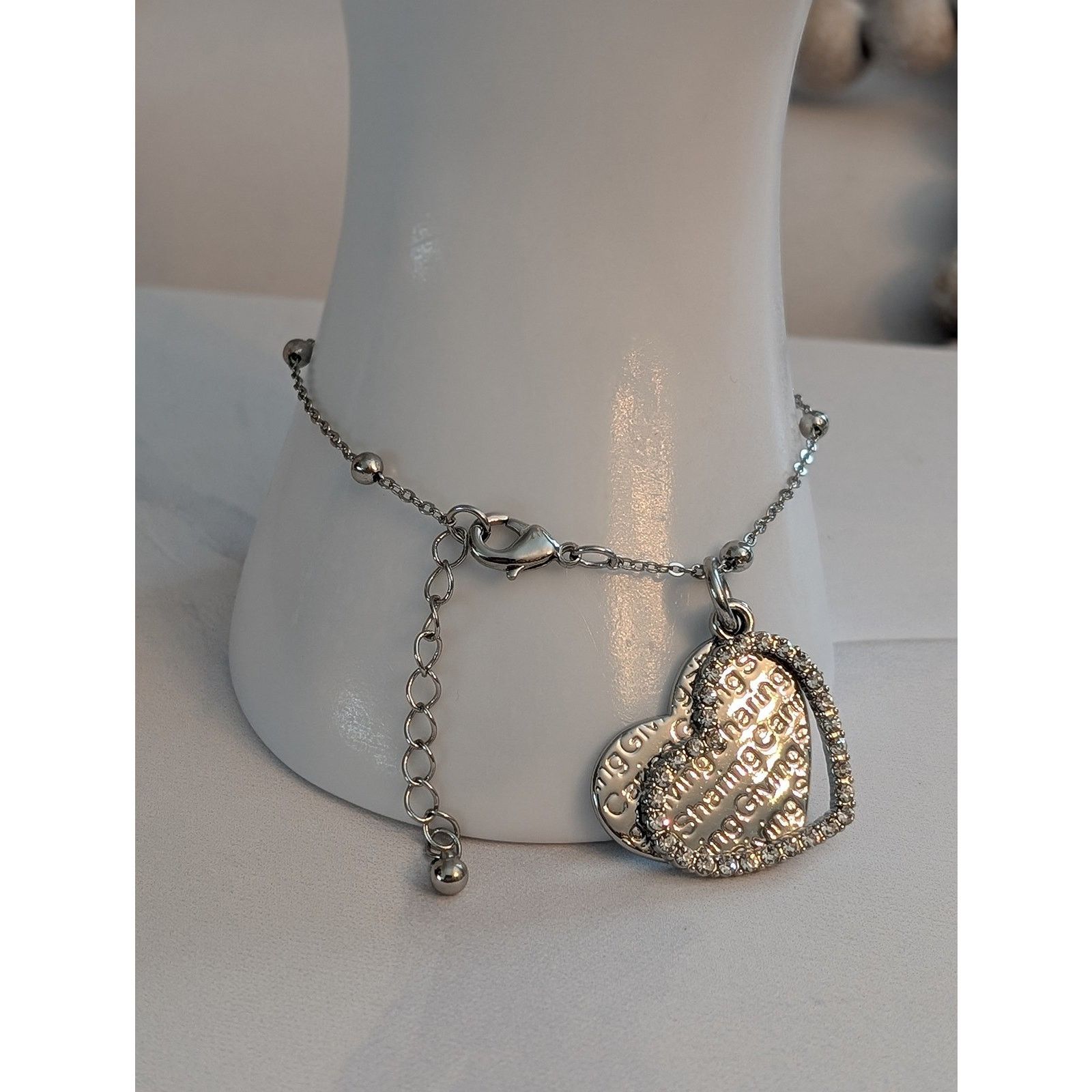 Vintage VTG Silver-Tone 7 1/2" Chain Rhinestone Heart Charm Bracelet Size ONE SIZE - 7 Thumbnail