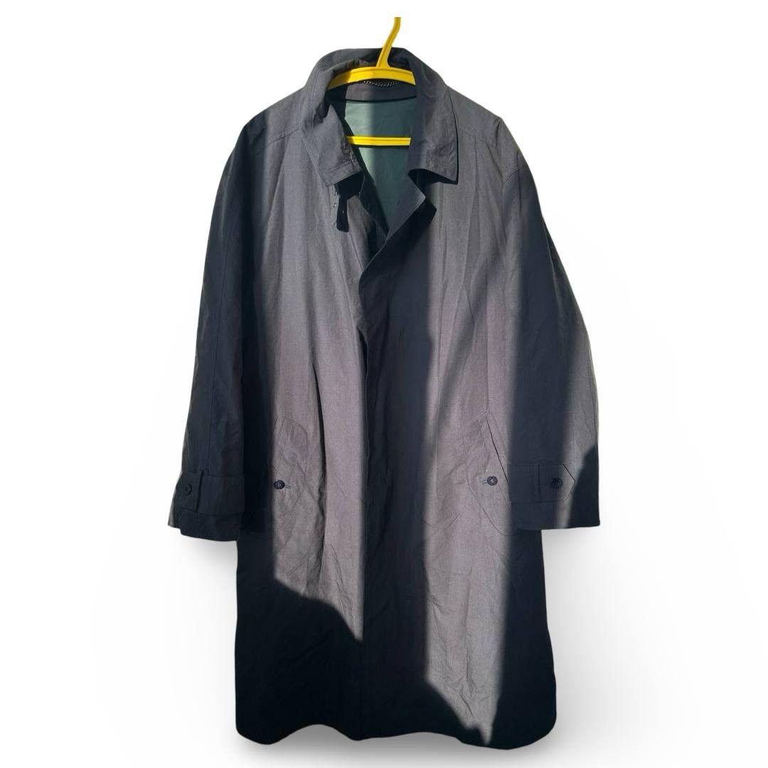 Vintage 'Valmeline' raincoat #1056 Size US L / EU 52-54 / 3 - 1 Thumbnail