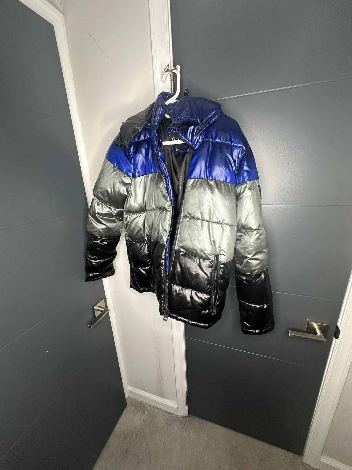 Guess Guess puffer jacket Size US S / EU 44-46 / 1 - 1 Thumbnail