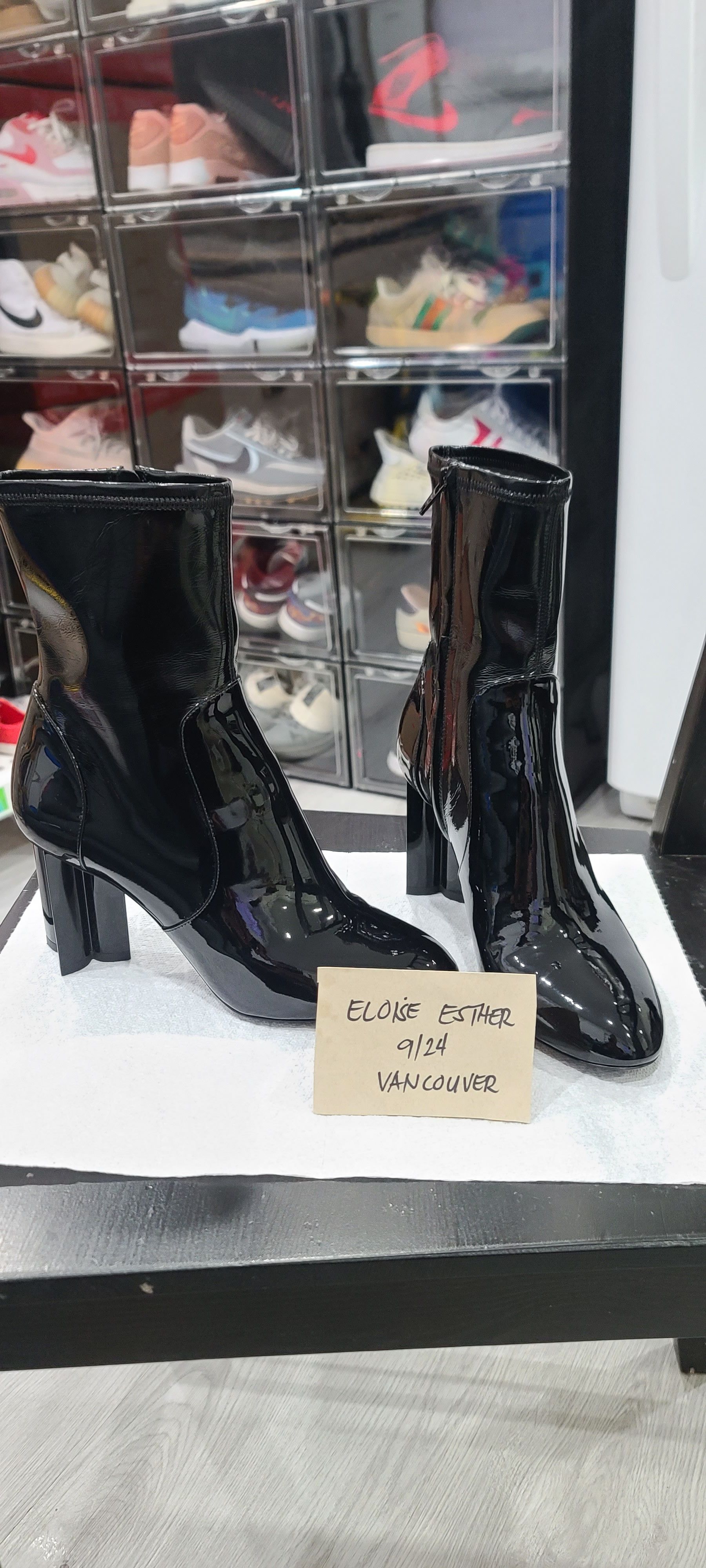 Louis Vuitton LOUIS VUITTON Patent Uniformes Silhouette Ankle Boots Size US 7 / IT 37 - 5 Thumbnail