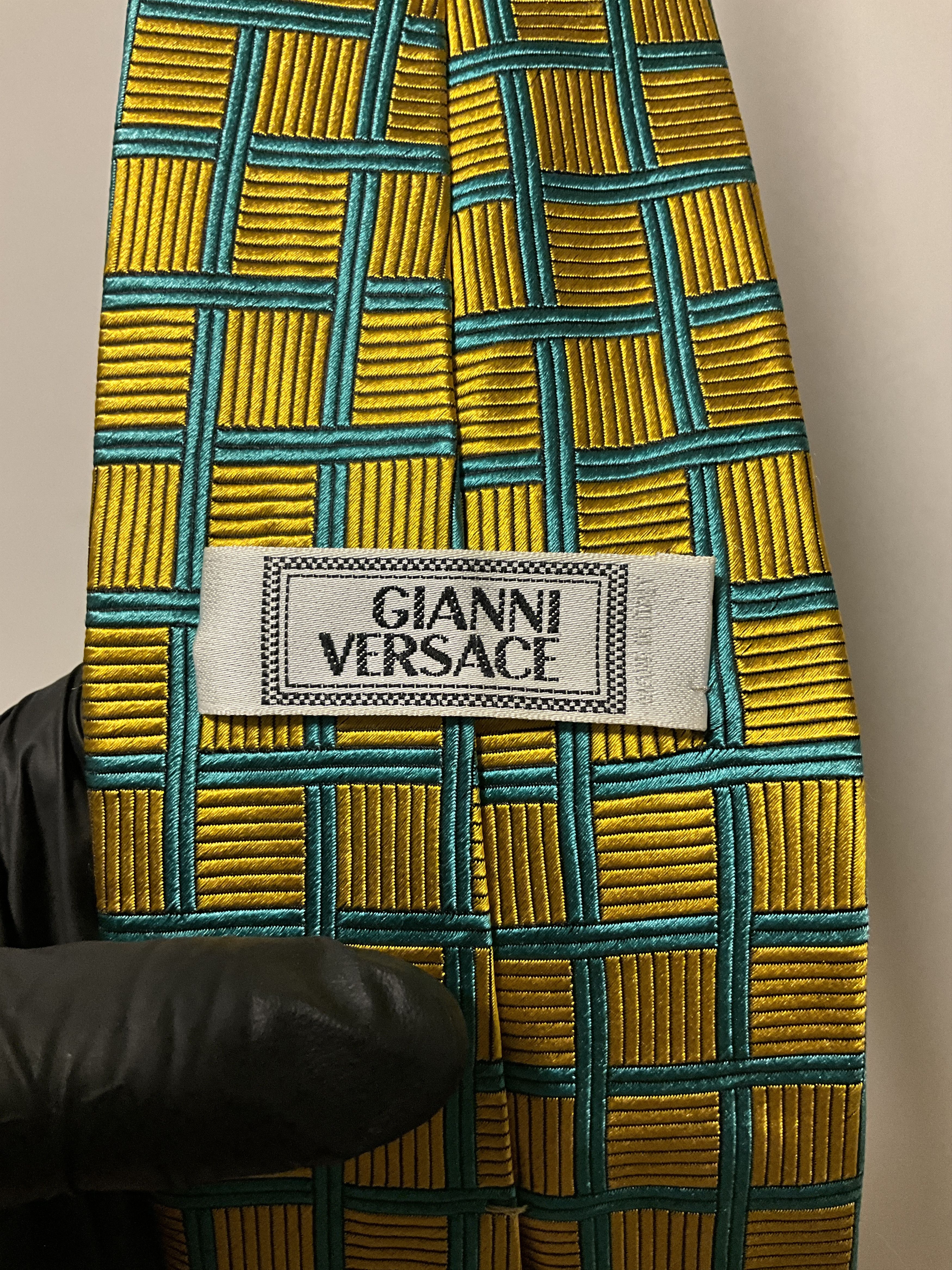 Versace × Vintage Gianni Versace vintage silk gold tie Size ONE SIZE - 4 Thumbnail