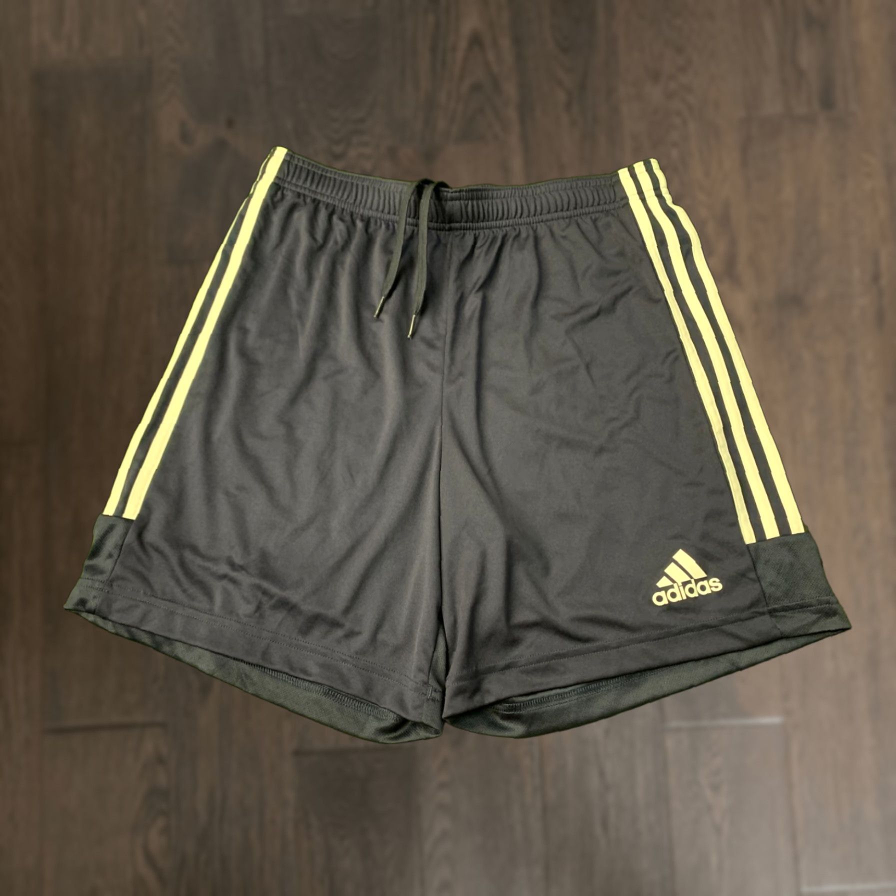 Adidas ADIDAS PERFORMANCE AEROREADY Sereno Football Shorts Mens M Black and White 2022 Adidas Sereno Short Football Training Europe United States Size US 31 - 1 Thumbnail