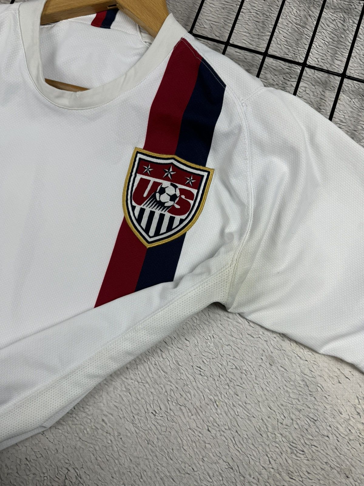 Nike Vintage USA National Team 2006 Nike Jersey Blokcore Size US M / EU 48-50 / 2 - 8 Thumbnail