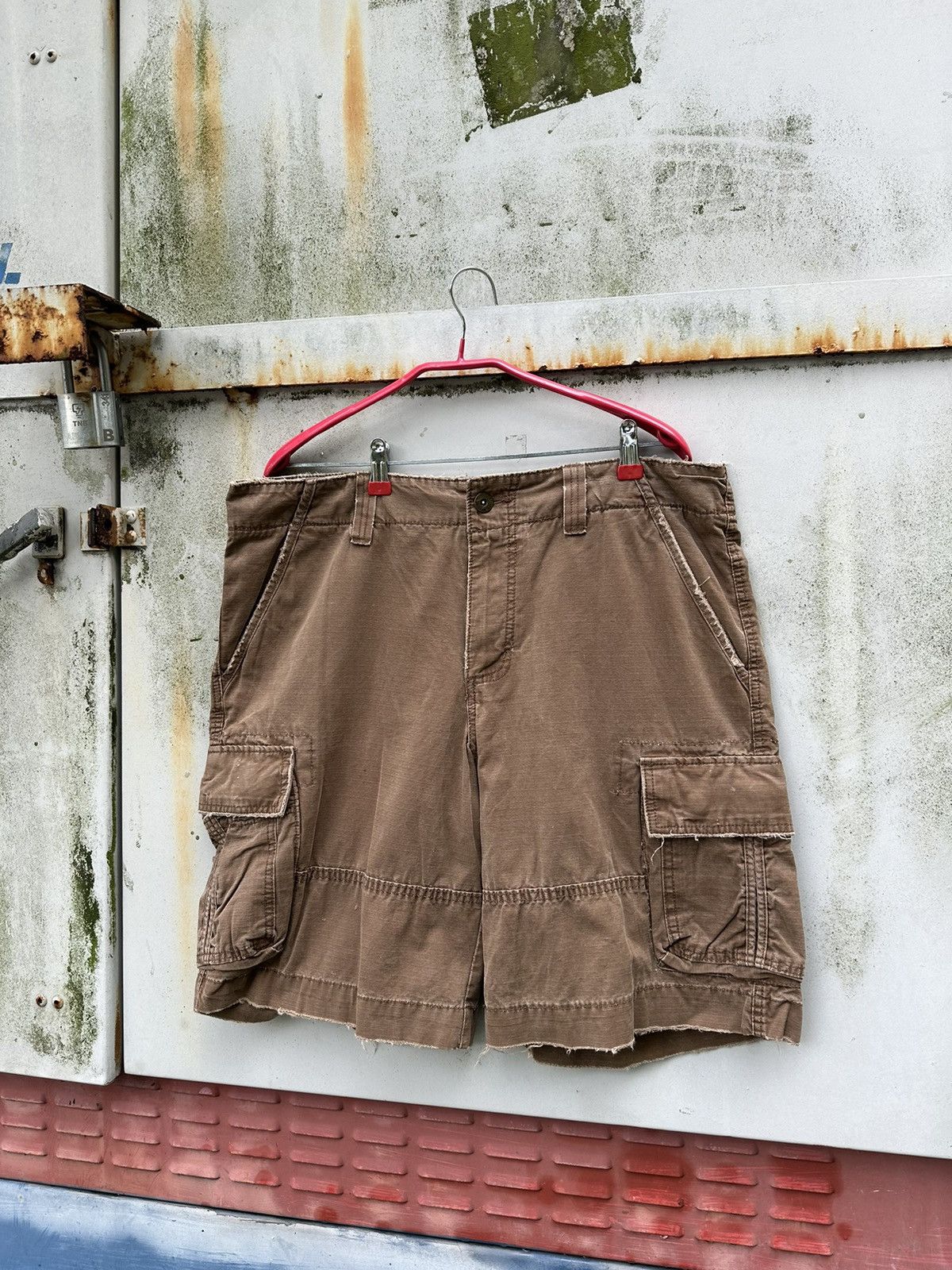 Vintage 👹Vintage THRASHED Mossimo Brown Shorts Size US 36 / EU 52 - 1 Thumbnail