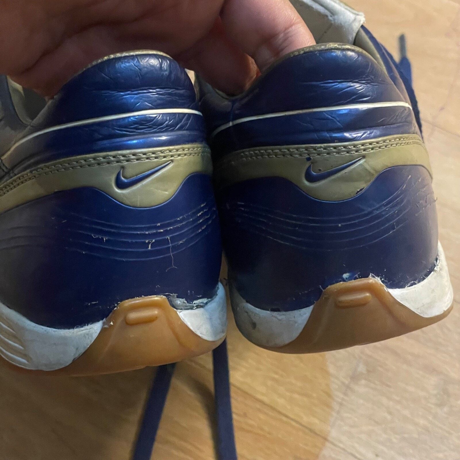 Nike VINTAGE Nike RONALDO indoor Shoes R9 Rare Football 2005 Size US 10 / EU 43 - 10 Thumbnail