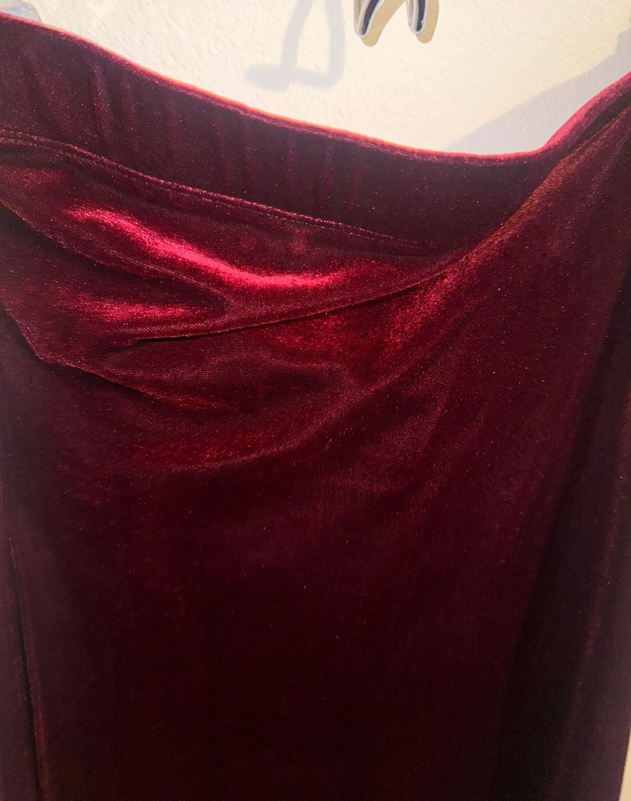 DNA × Designer × Other Dna Couture Women’s Red Velvet Strapless Dress Hugs Body Size M / US 6-8 / IT 42-44 - 3 Thumbnail