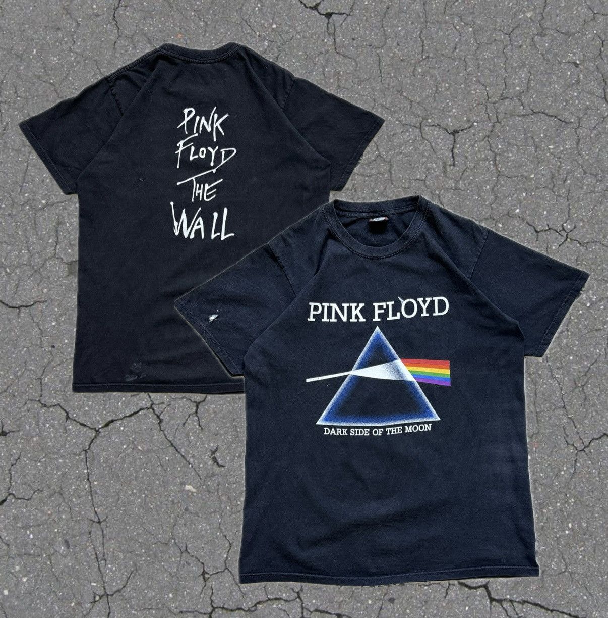 Vintage 90s Faded Pink Floyd tee Rock Band T-shirt
