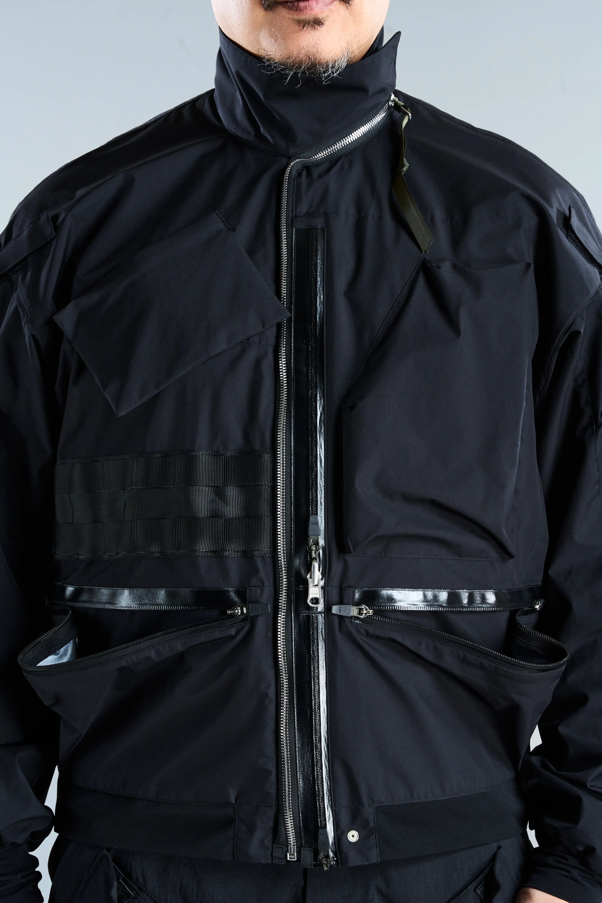 Acronym Acronym J123TS-WS 3L Windstopper® Tec Sys Interops Jacket Size US S / EU 44-46 / 1 - 5 Thumbnail