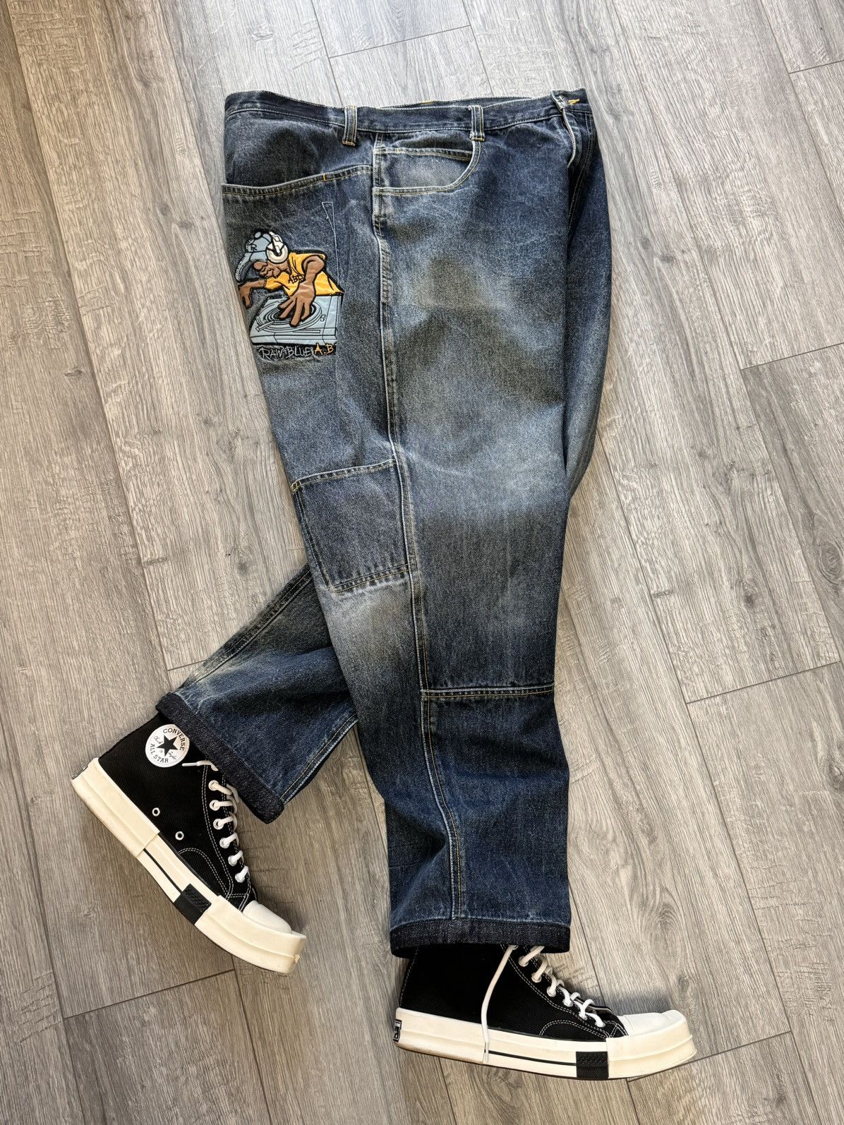 JNCO VINTAGE Y2K RAW BLUE BAGGY CYBER WING DENIM SEQUIN JEANS 36 Size US 36 / EU 52 - 4 Thumbnail