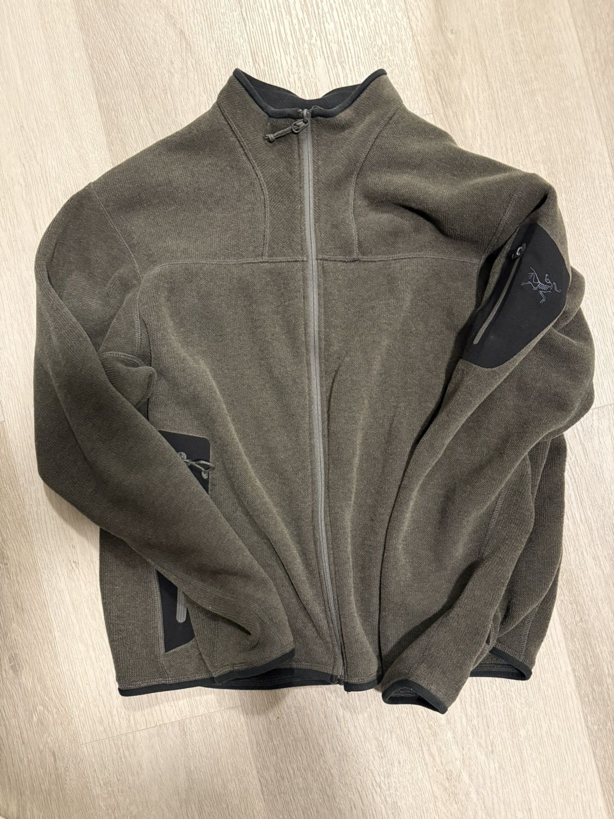 Arc'teryx Vintage Arcteryx Covert Polartec Fleece Jacket Canada Made Size US M / EU 48-50 / 2 - 1 Thumbnail