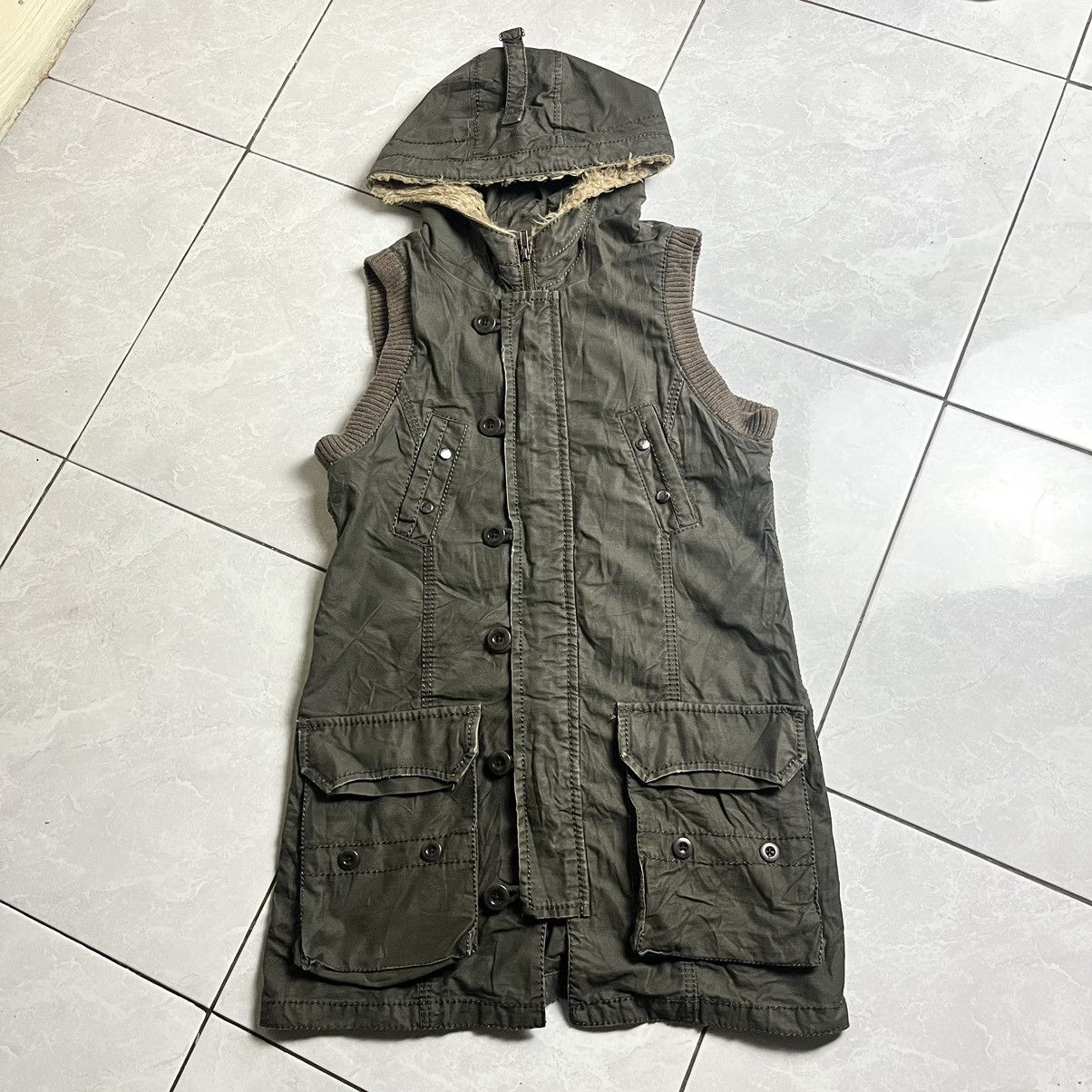 Le Grande Bleu (L.G.B.) 💸ACCEPT BINDING💸 Lefua Lea lgb style olive green vest Size US S / EU 44-46 / 1 - 1 Thumbnail