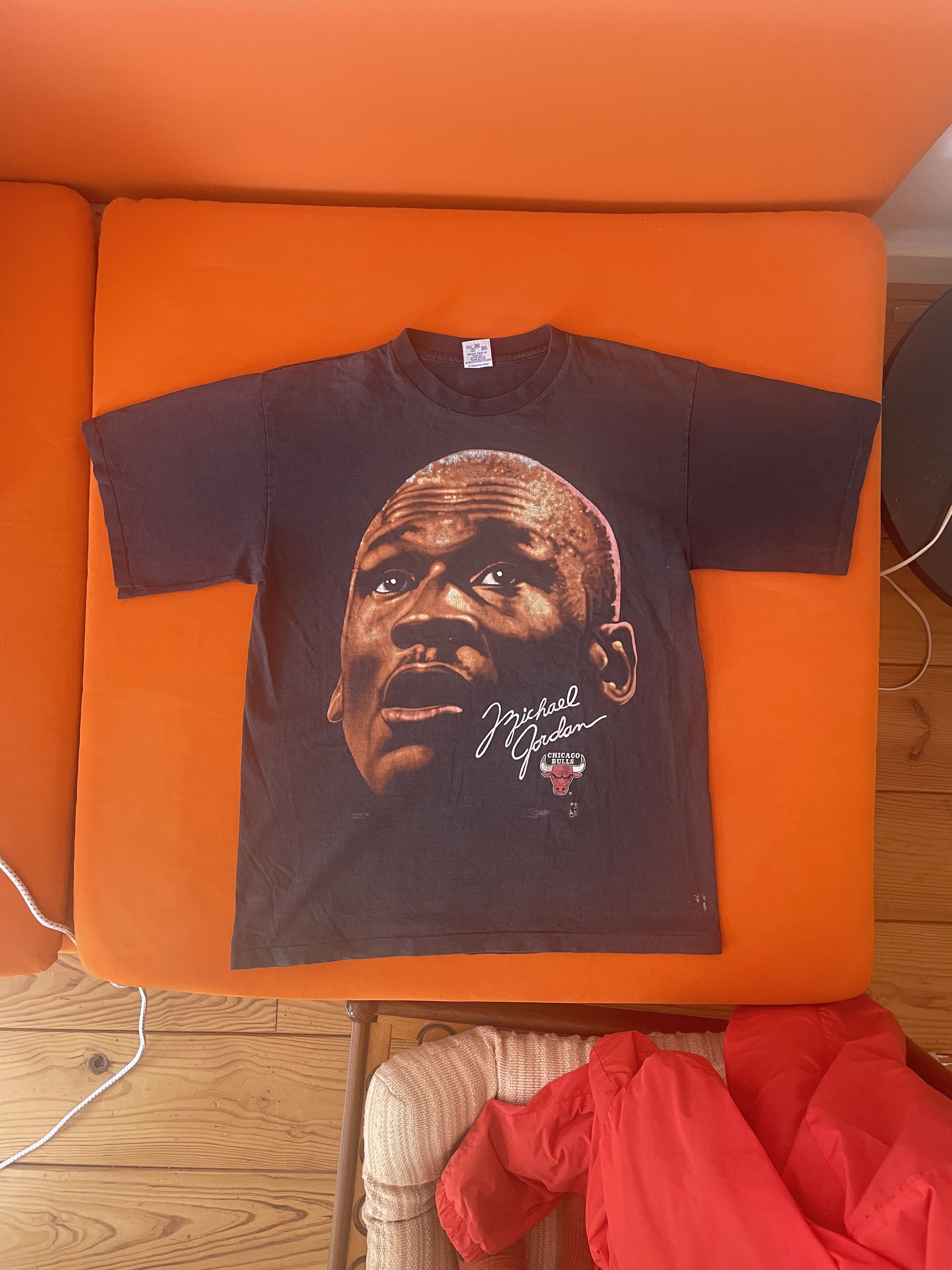 NBA Michael Jordan Salem Sportswear Vintage T-Shirt 90s Bulls Size US L / EU 52-54 / 3 - 3 Thumbnail