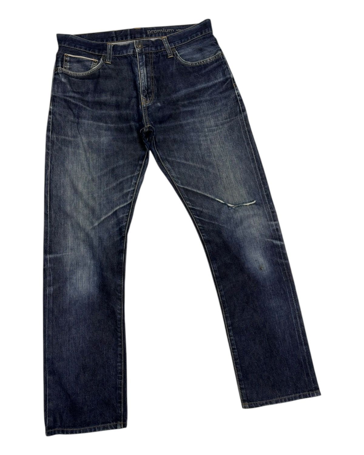 Gap × Issey Miyake 🔥VINTAGE GAP SELVEDGE BLUE DISTRESSED DENIM JEANS Size US 35 - 3 Thumbnail