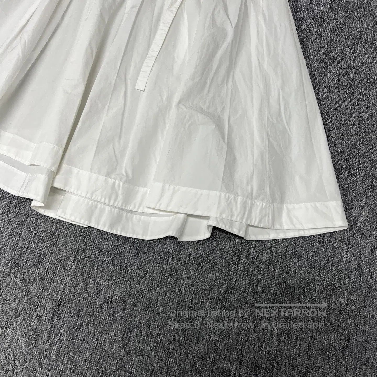 Loro Piana LORO PIANA SIZE 42 White half-skirt| Size 25" / US 0 / IT 36 - 4 Thumbnail