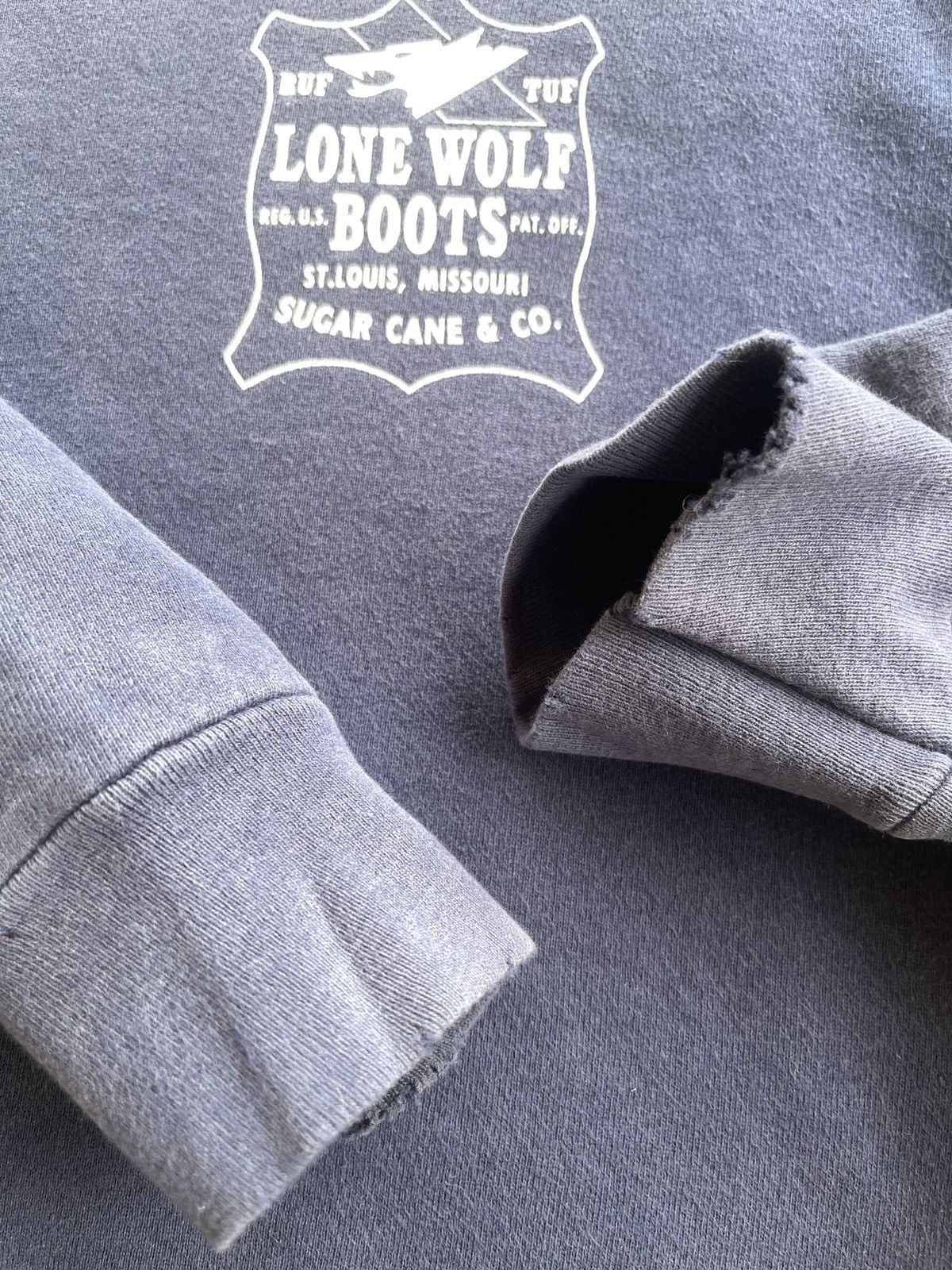 Vintage Vintage 90s Lone Wolf Sugar Cane Sunfaded Sweatshirt Size US L / EU 52-54 / 3 - 11 Thumbnail