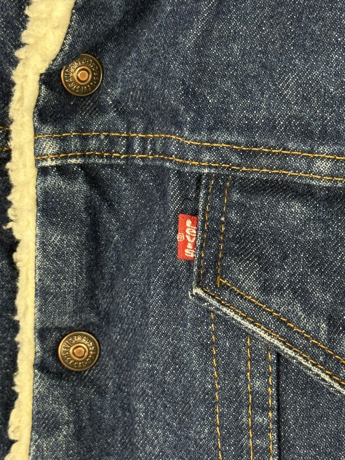 Levi's 1990’s Vintage Levi’s Sherpa Denim Jacket Made in USA Size US XL / EU 56 / 4 - 10 Thumbnail