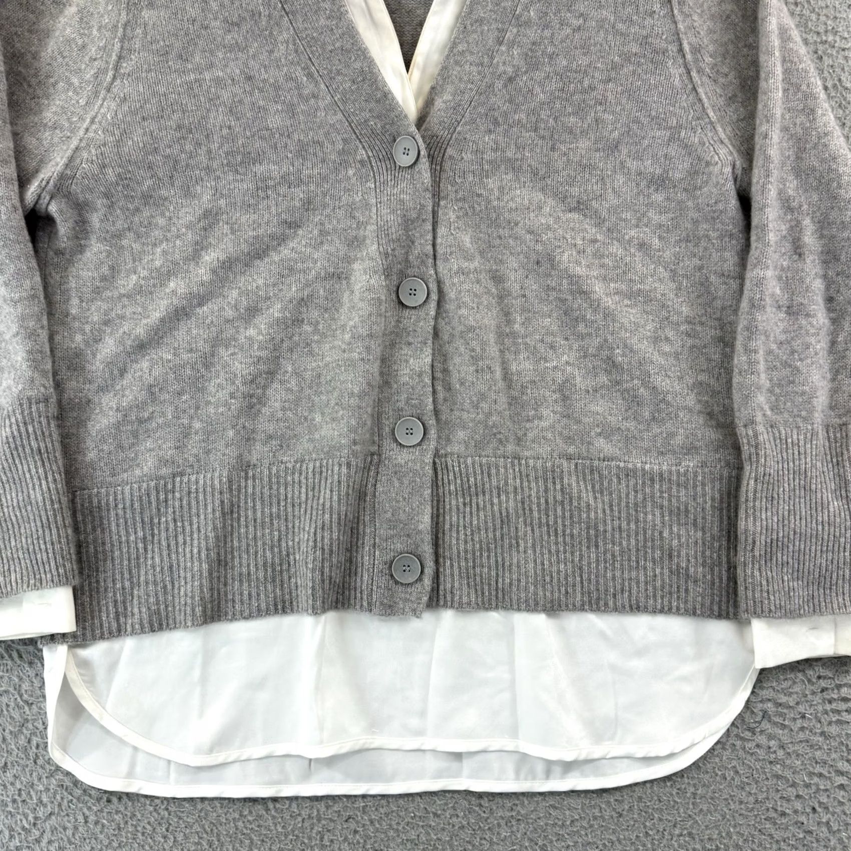 Vintage VINTAGE Magaschoni Cashmere Sweater Women’s Large Gray Long Sleeve Layered Cardigan Knit Size L / US 10 / IT 46 - 2 Thumbnail