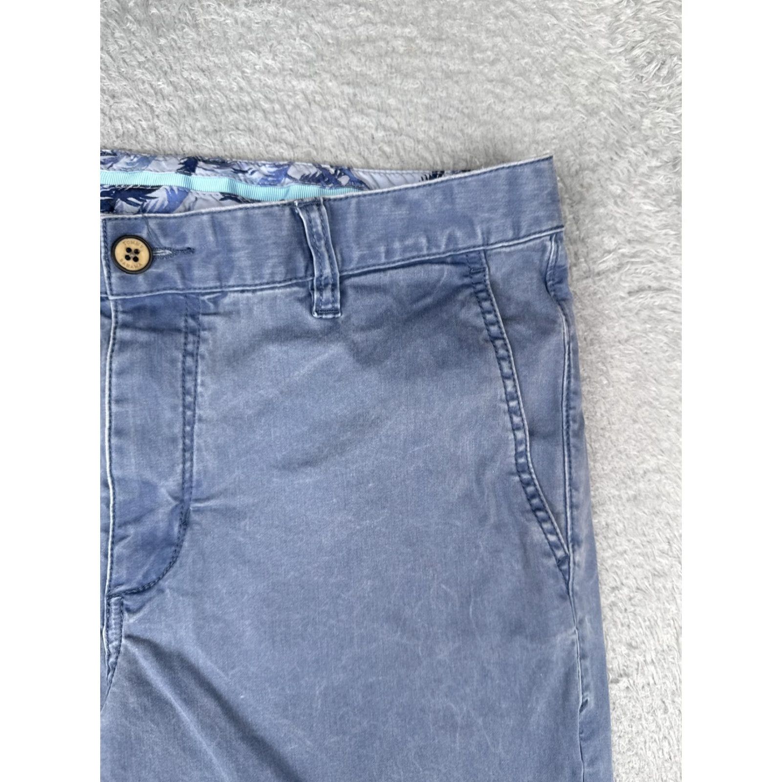 Tommy Bahama Tommy Bahama Shorts Mens 32 Blue Chino Flat Front Casual Summer Beach Regular Mens Size US 32 / EU 48 - 5 Thumbnail