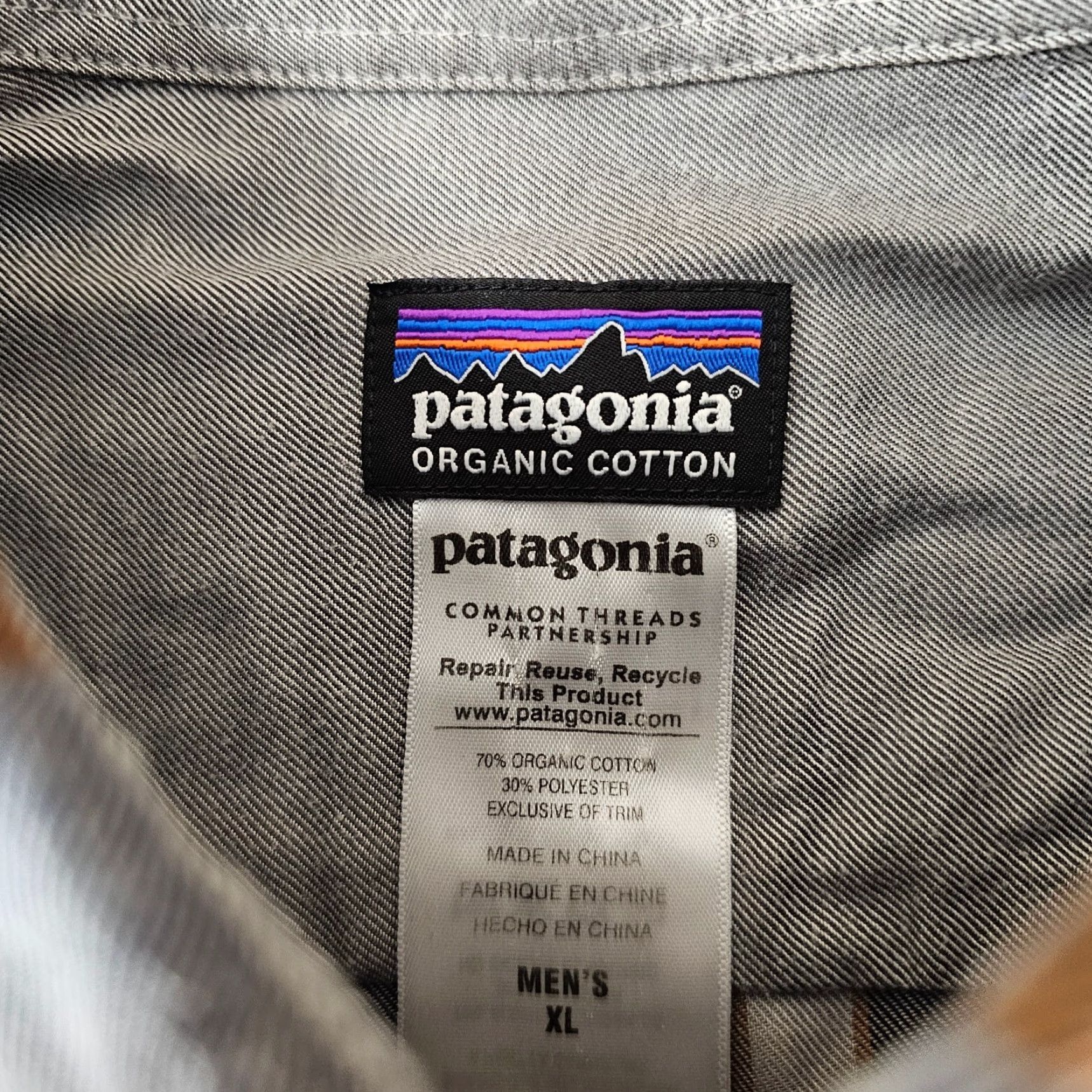 Patagonia Patagonia Shirt Mens XL Grey Check Organic Blend Short Sleeve Button-Up Casual Outdoors UV Protection Wrinkle Resistant Pockets Fall Spring Winter Size US XL / EU 56 / 4 - 3 Thumbnail