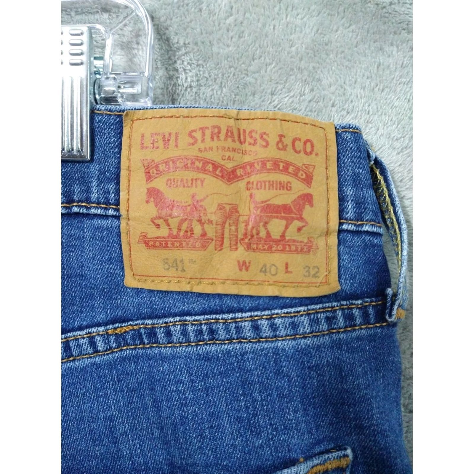 Levi's Levi's 541 Jeans Mens 40x32 Blue Denim Athletic Taper Stretch Medium Wash Jeans Mens Regular 40 Blue Denim 5-Pocket Size US 40 / EU 56 - 7 Thumbnail
