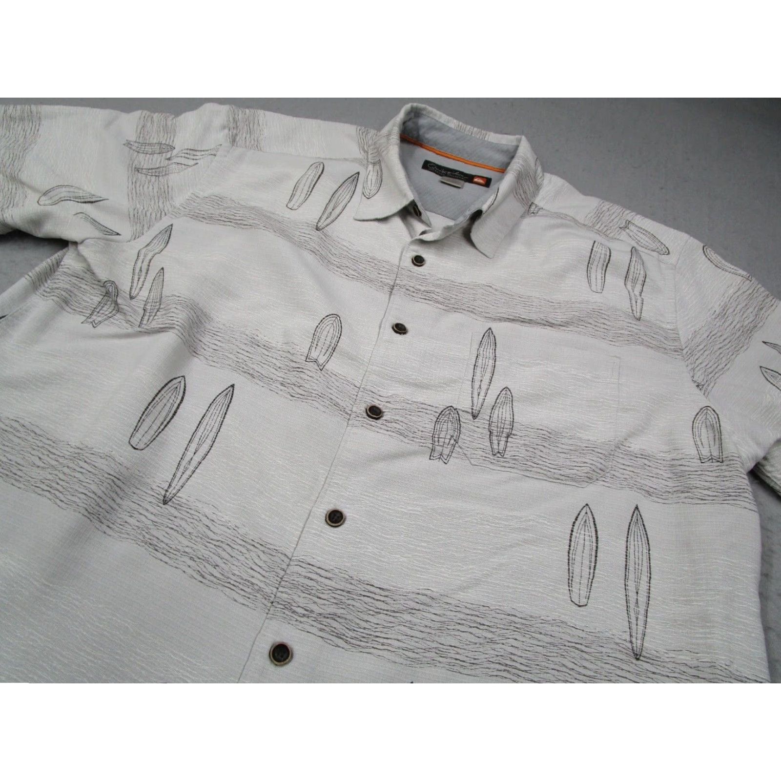 Quiksilver Quiksilver Waterman Shirt Men Extra Large Gray Button Up Hawaiian Surfboard Tiki Mens Size US XL / EU 56 / 4 - 2 Thumbnail