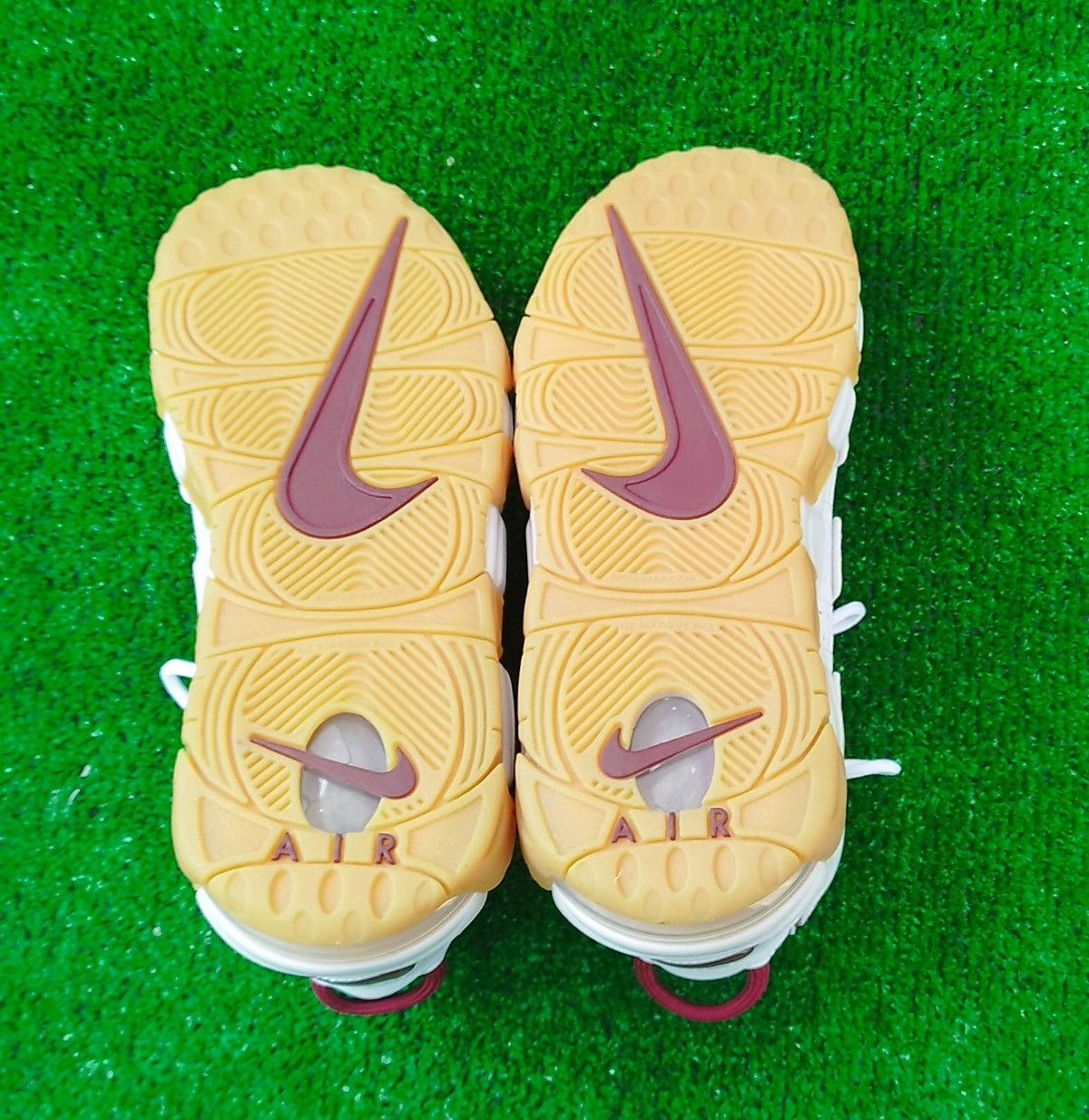 Nike Shoes Nike Air More Uptempo. Size US 7.5 / IT 37.5 - 6 Thumbnail