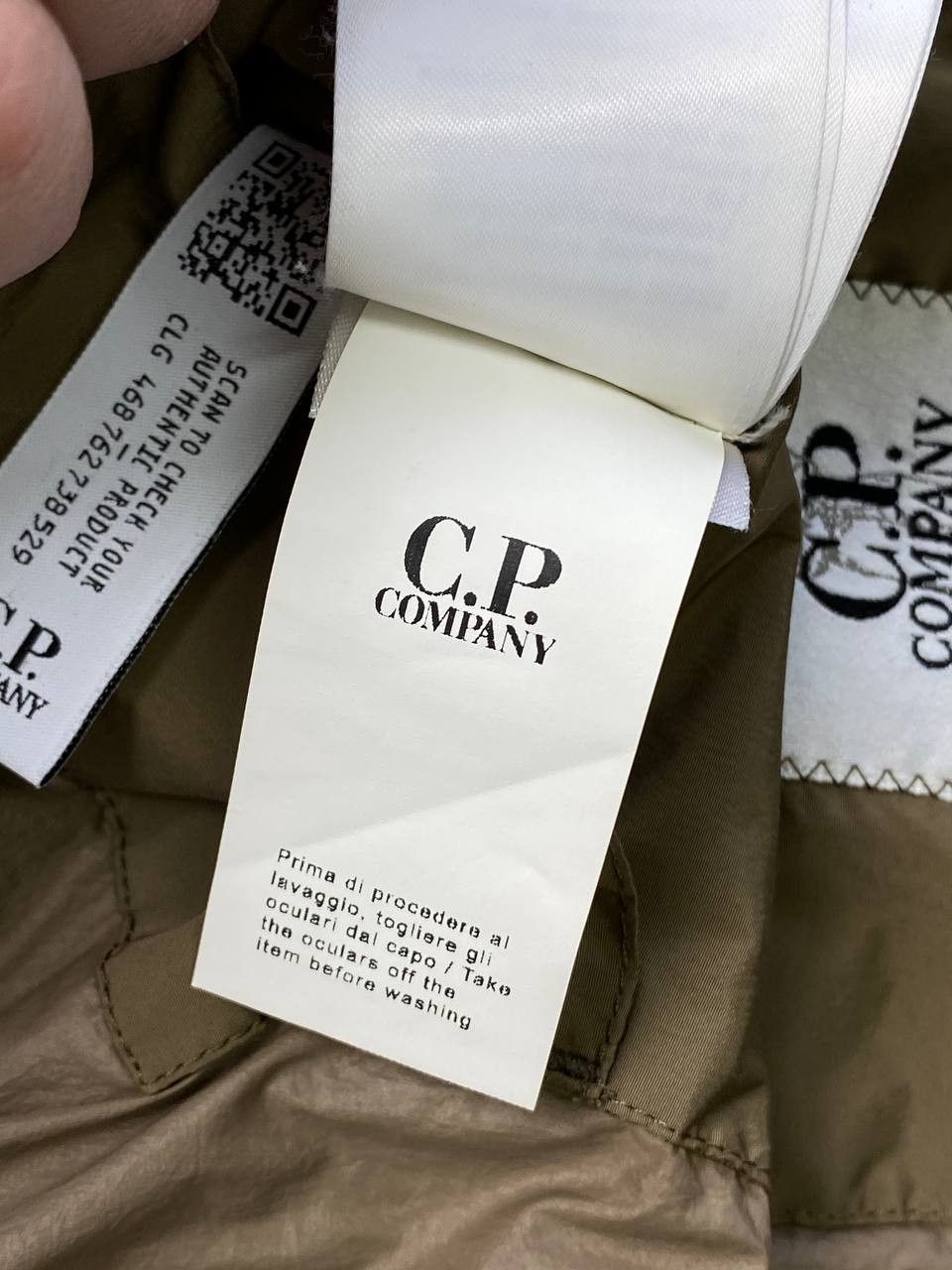 C.P. Company C.P. Company Nycra-R Down Jacket Men Size 54 Beige Size US L / EU 52-54 / 3 - 21 Thumbnail