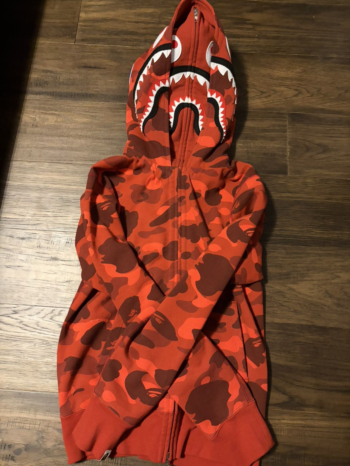 Bape Bape Red Camo Shark Double Hoodie Size US M / EU 48-50 / 2 - 4 Thumbnail