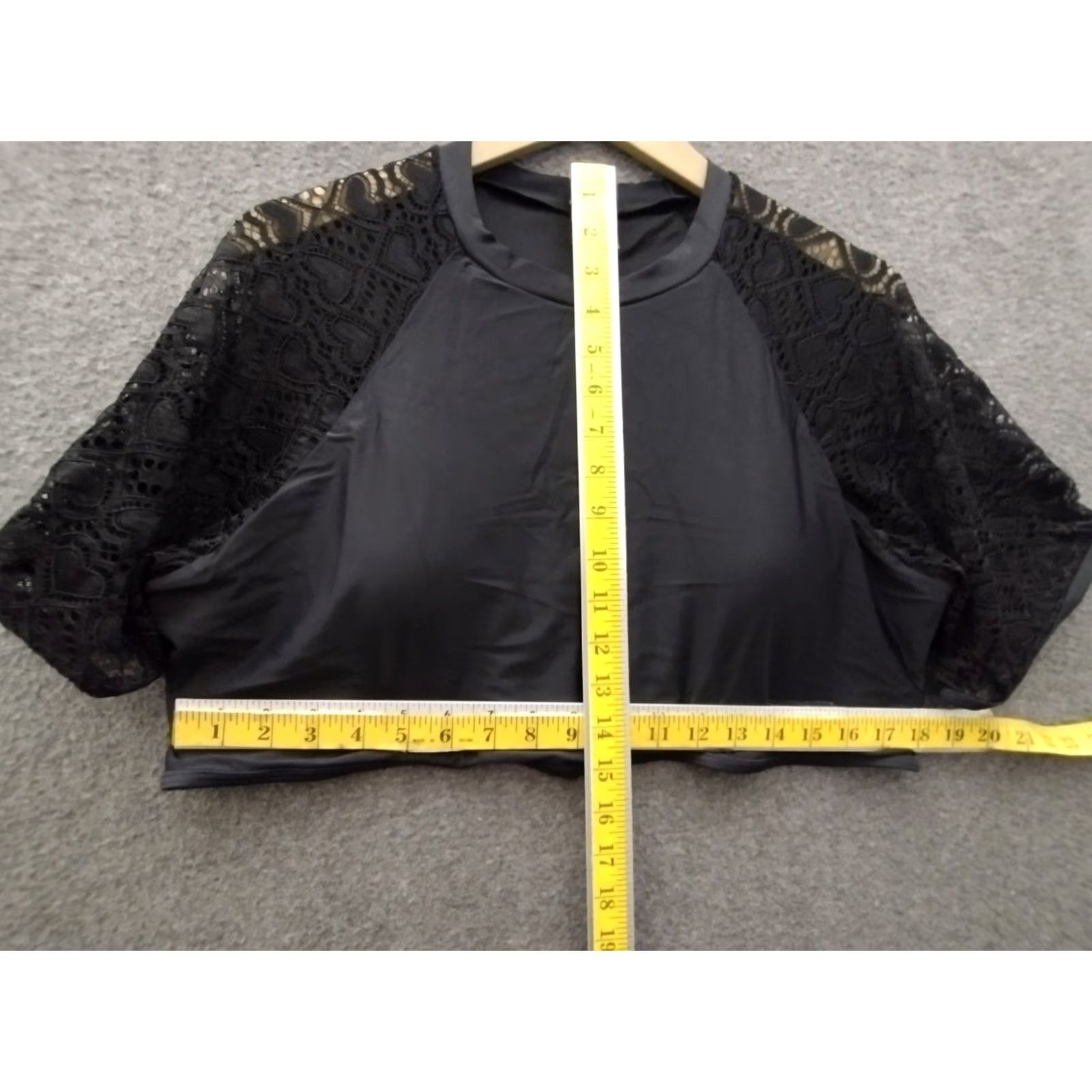 Vintage Black Blouse Cropped 3XL Lace Short Sleeve Women's Top Size XXL / US 16-18 / IT 52-54 - 4 Thumbnail