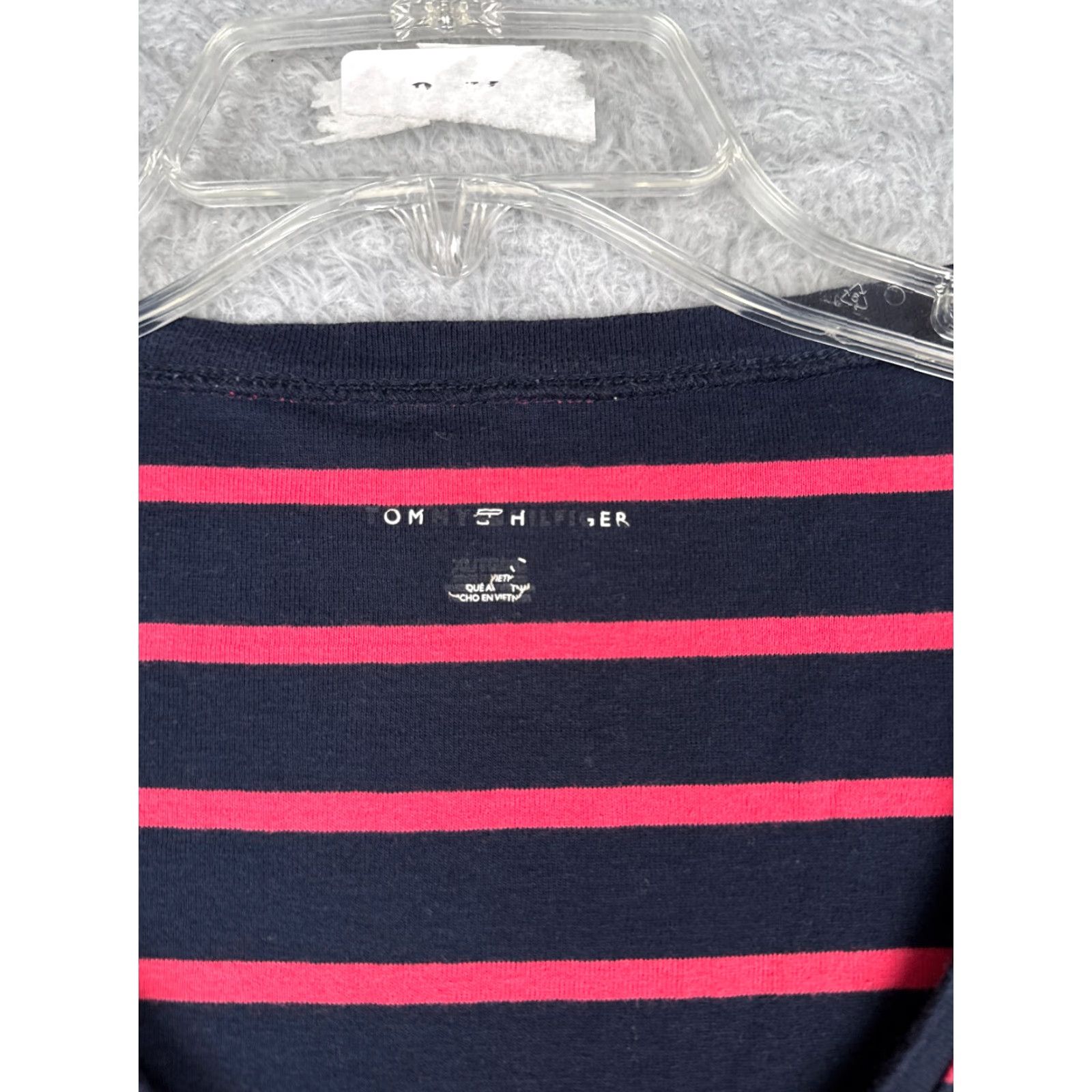 Tommy Hilfiger VINTAGE Tommy Hilfiger T-Shirt Juniors XL Pink Blue Stripe Short Sleeve Cotton V-Neck Casual All Seasons Women Size XL / US 12-14 / IT 48-50 - 7 Thumbnail