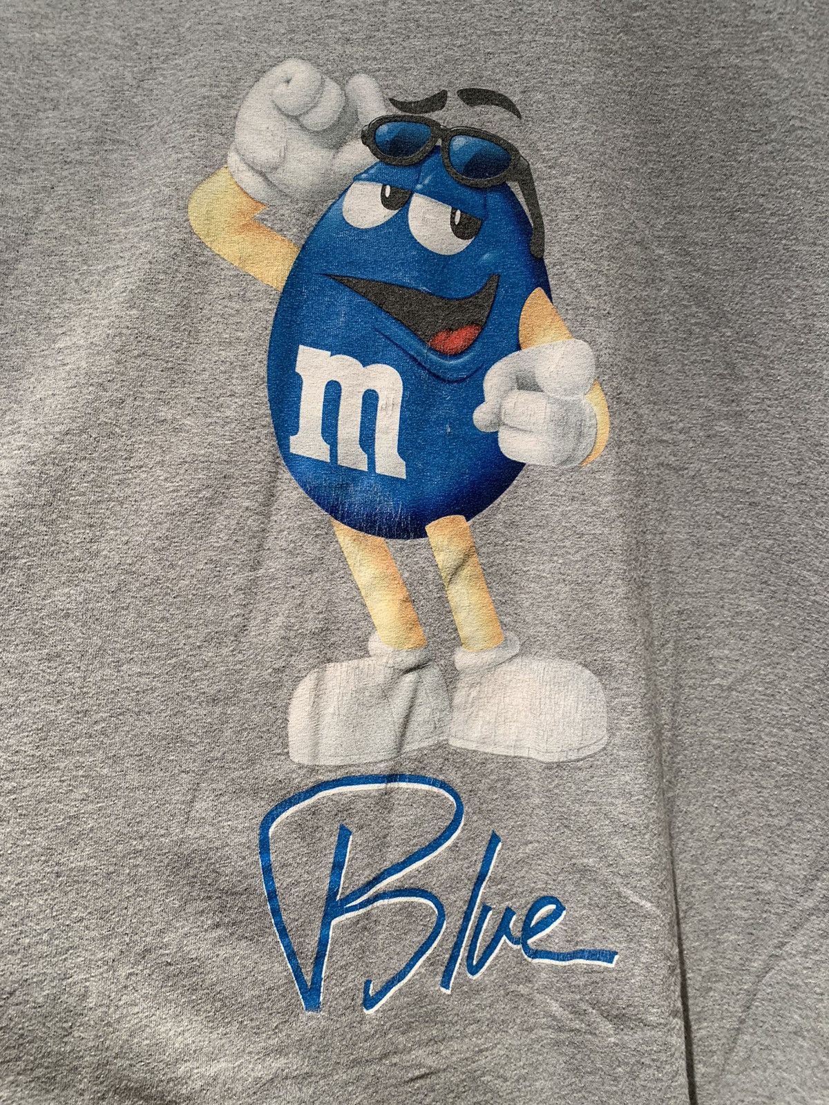 Vintage *RARE* Vintage M&M’s Blue Sunglasses T-Shirt - XL Size US XL / EU 56 / 4 - 3 Thumbnail