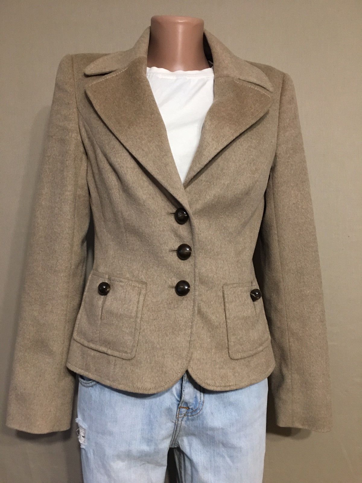 Escada ESCADA Angora Camel Wool Rare Jacket Blazer Size EU 36 Size XS / US 0-2 / IT 36-38 - 2 Thumbnail