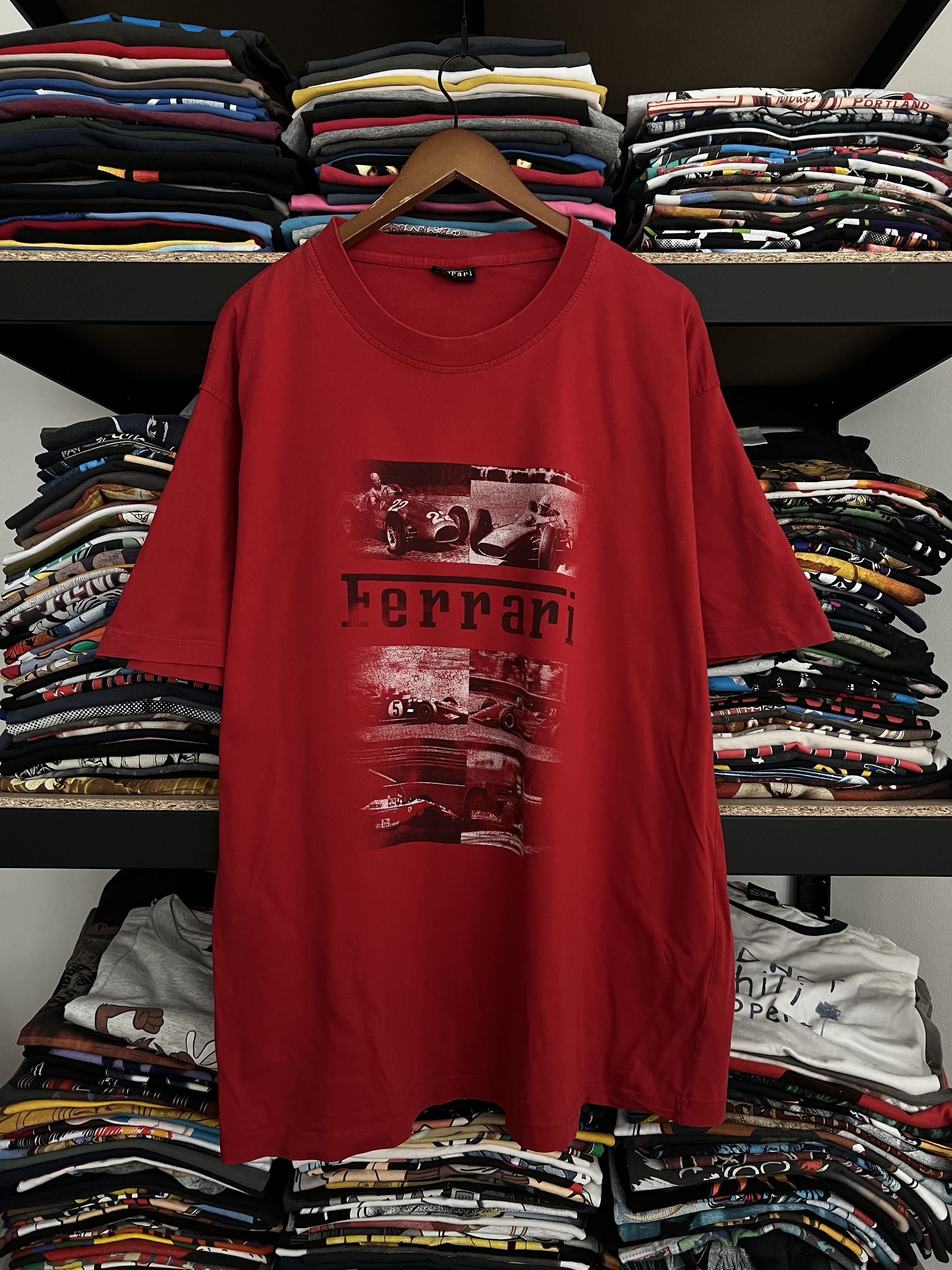 Formula 1 Vintage Ferrari Formula One F1 Racing Red Tee Size US XL / EU 56 / 4 - 1 Thumbnail