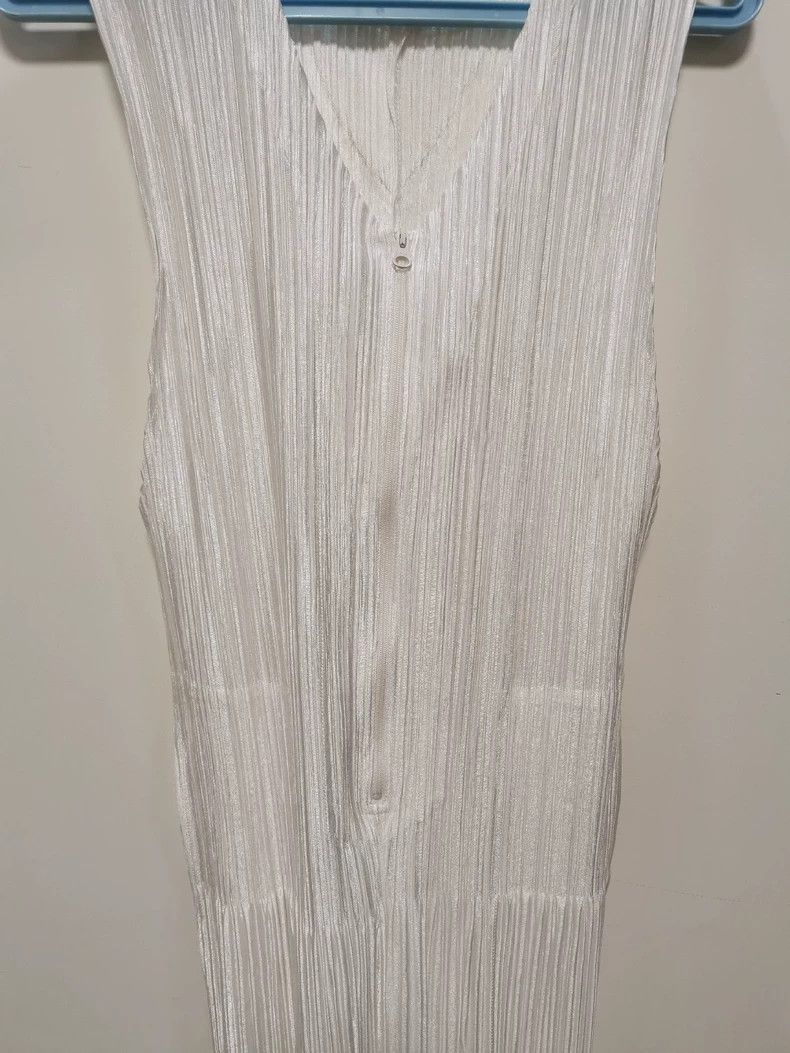 Issey Miyake Issey Miyake size:3 White pleated dress Size S / US 4 / IT 40 - 3 Thumbnail