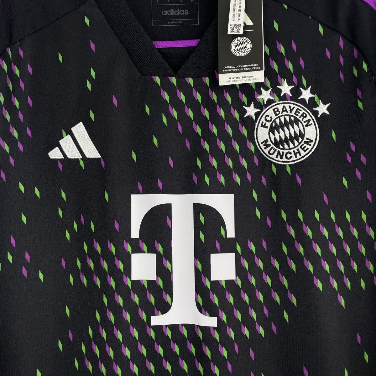 Adidas Bayern Munich Matthijs de Ligt Away Jersey Shirt 2023/2024 Size US L / EU 52-54 / 3 - 3 Thumbnail