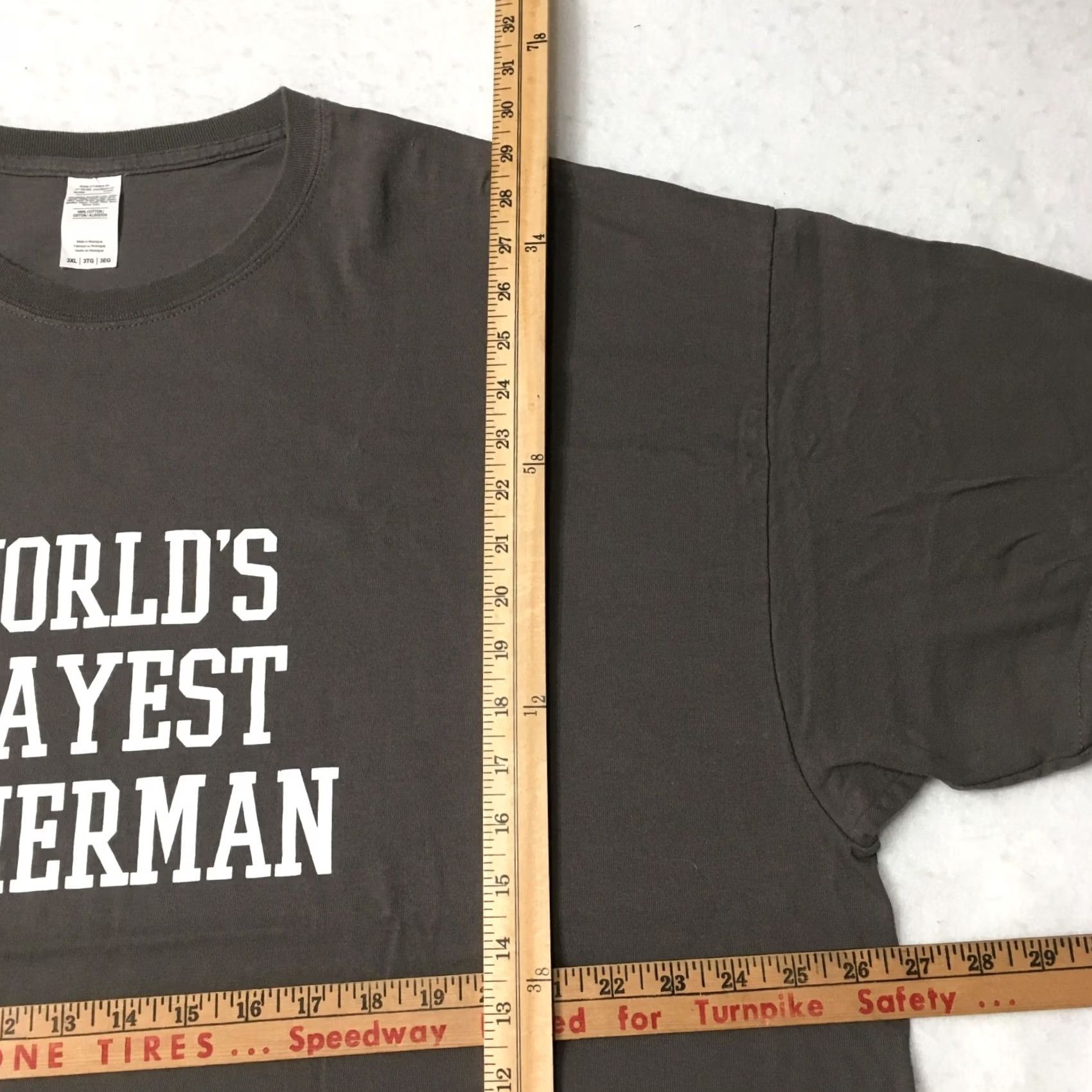 Vintage okayest fisherman Dad T-shirt Gray size 3XL Largemouth Bass Fishing Size US XXL / EU 58 / 5 - 4 Thumbnail