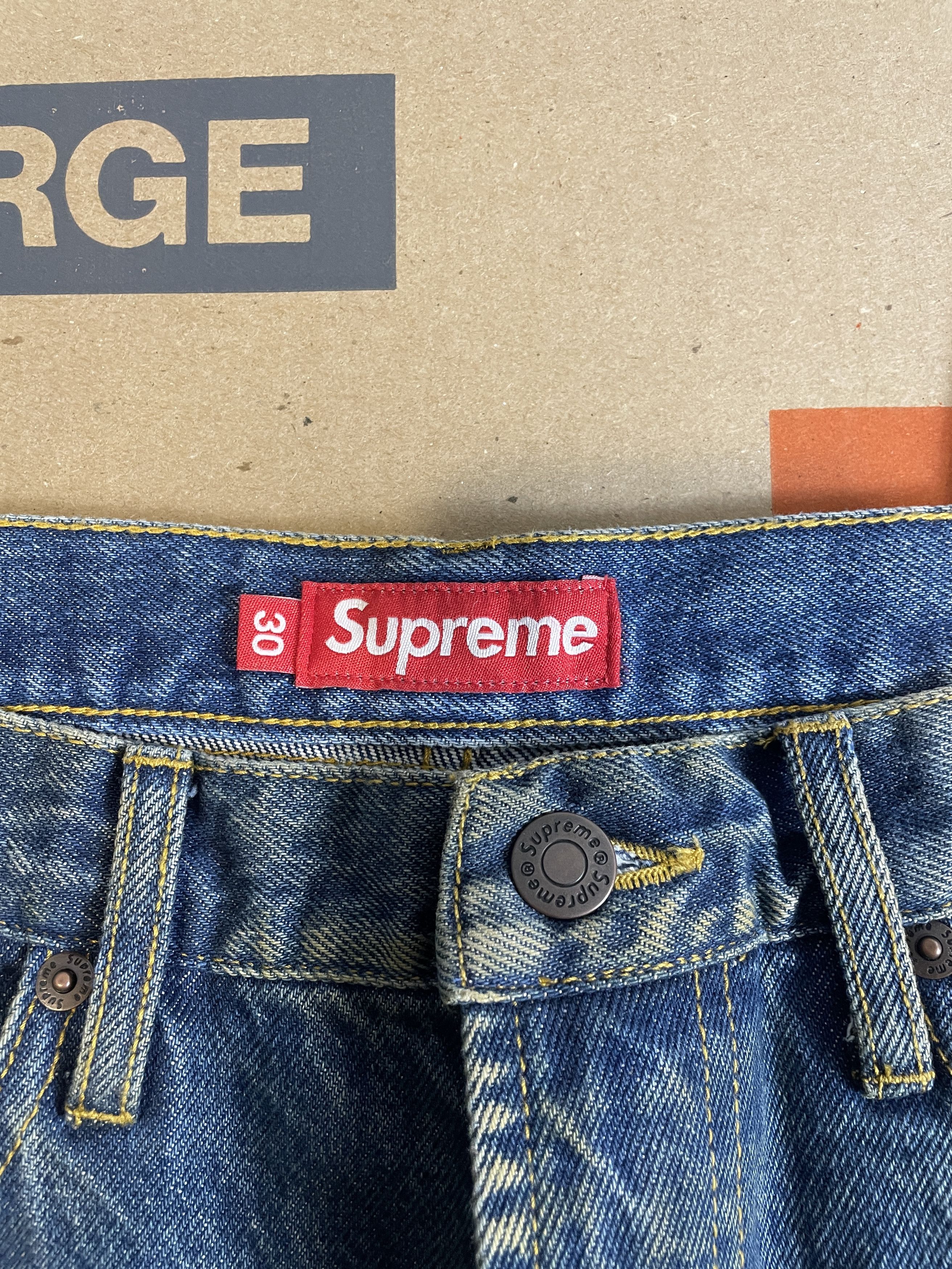 Supreme LEOPARD FAUX FUR LOOSE FIT JEANS Size US 30 / EU 46 - 12 Thumbnail